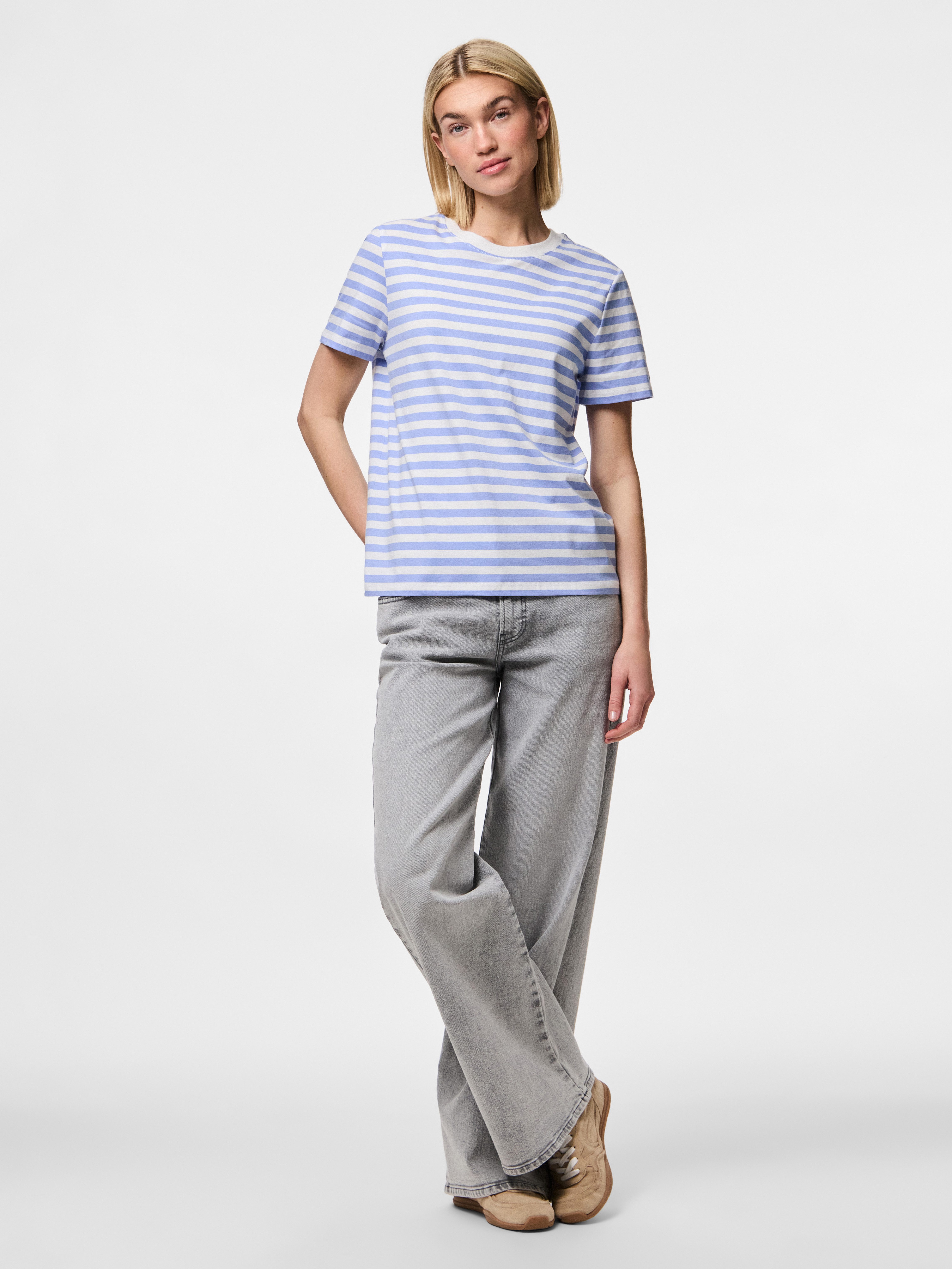 pieces Kurzarmshirt PCRIA SS TEE STRIPES NOOS BC Baumwolle, regular fit – Bild 5 von 5