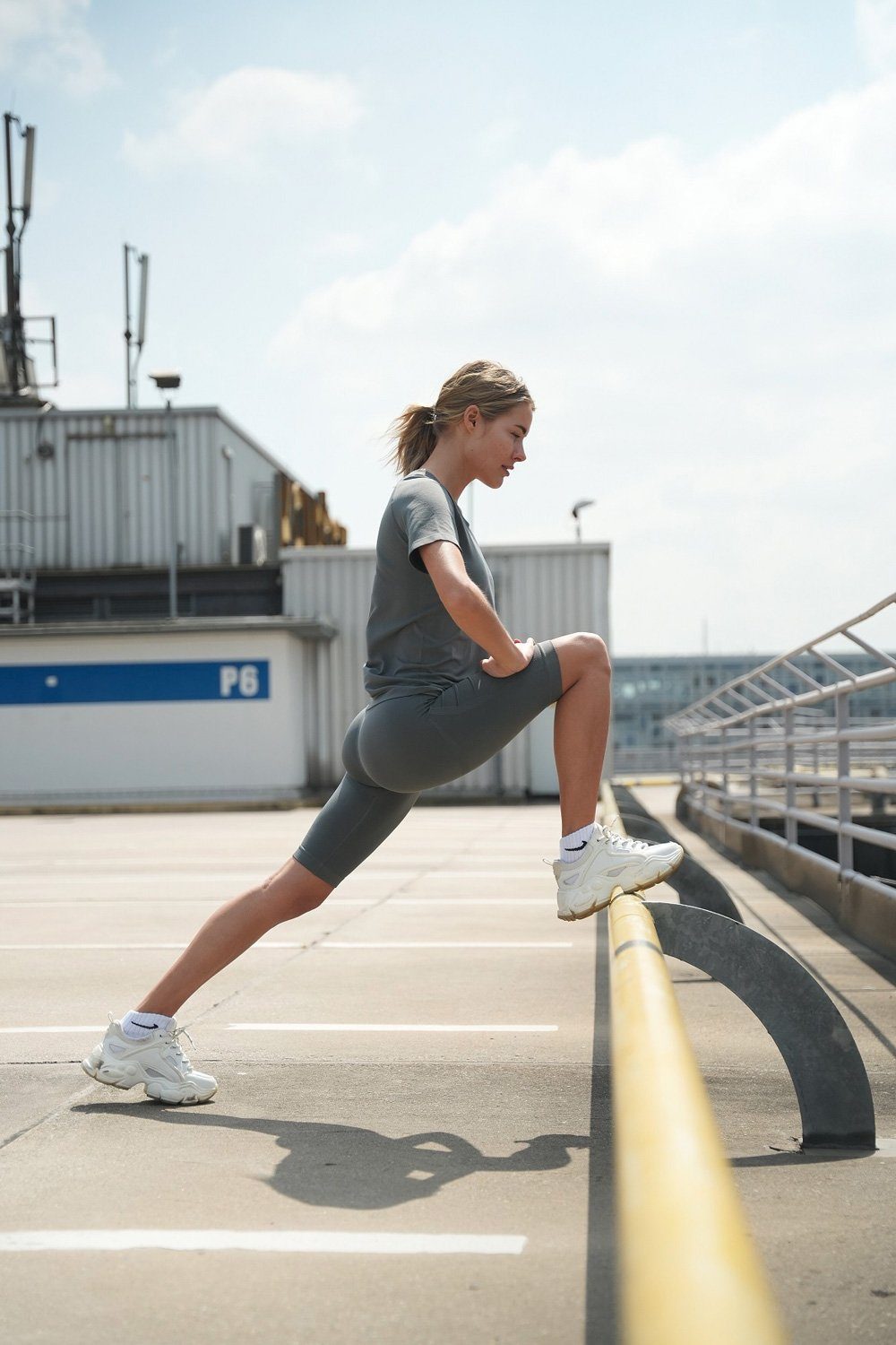 Stark Soul® Sporthose Radler Shorts, High waist aus angenehmen Stretchmaterial