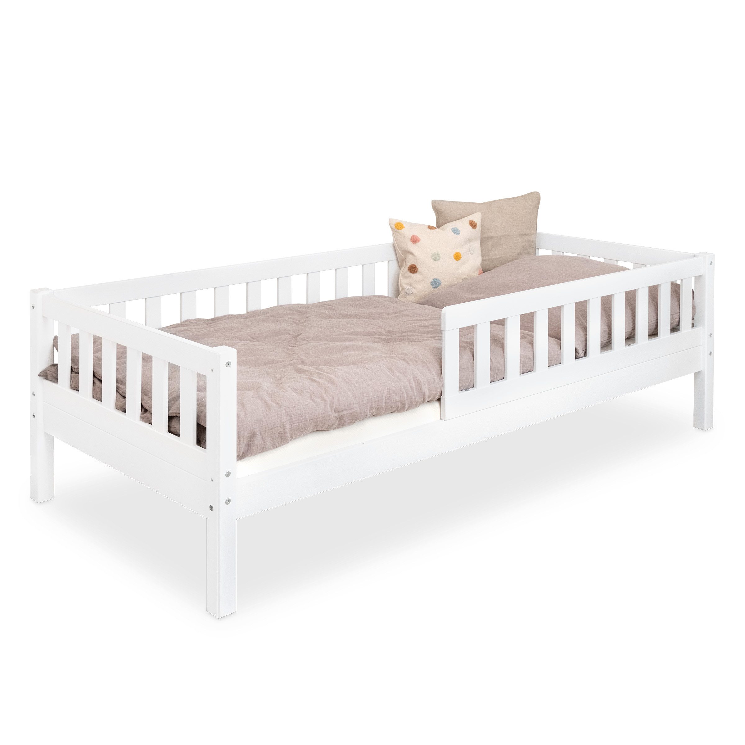 Ehrenkind Kinderbett Lille aus massivem Kieferholz inkl. Rollrost und Rausfallschutz (90x200 cm Weiß, 2-in-1: Mit optionalem Umbauset zum Bodenbett umbaubar), flexibler Rausfallschutz beidseitig montierbar