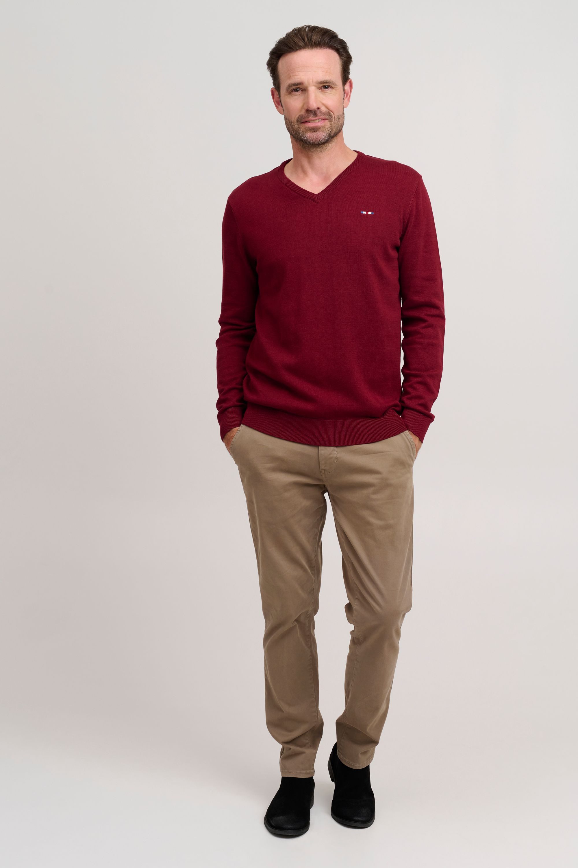 FQ1924 Strickpullover FQFynjard Strickpullover mit V-Ausschnitt
