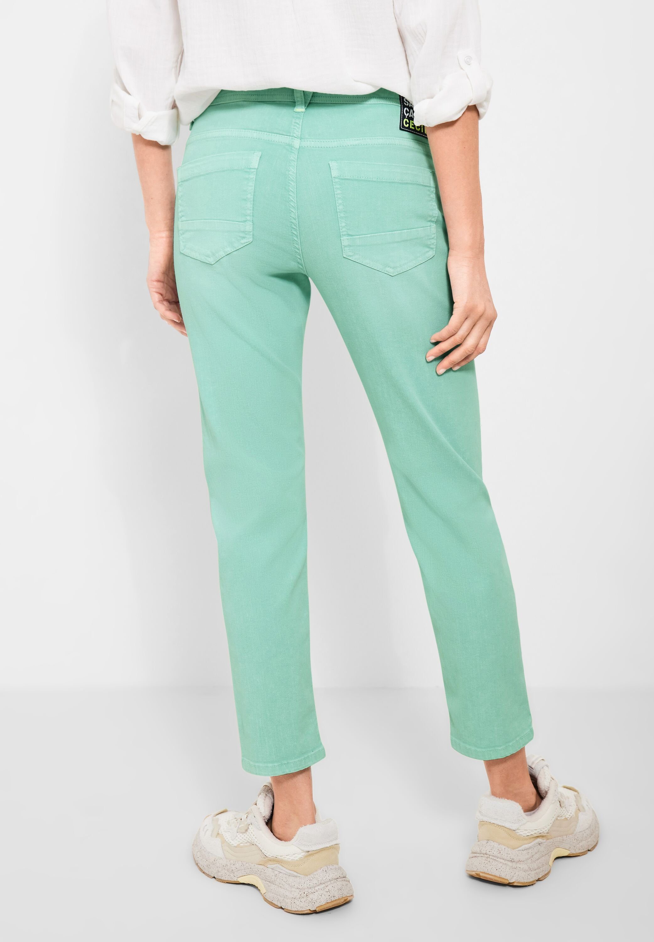 Bequeme Cecil Taschen Clary Jeans Jeans Cecil Fit in Mint Loose (1-tlg)