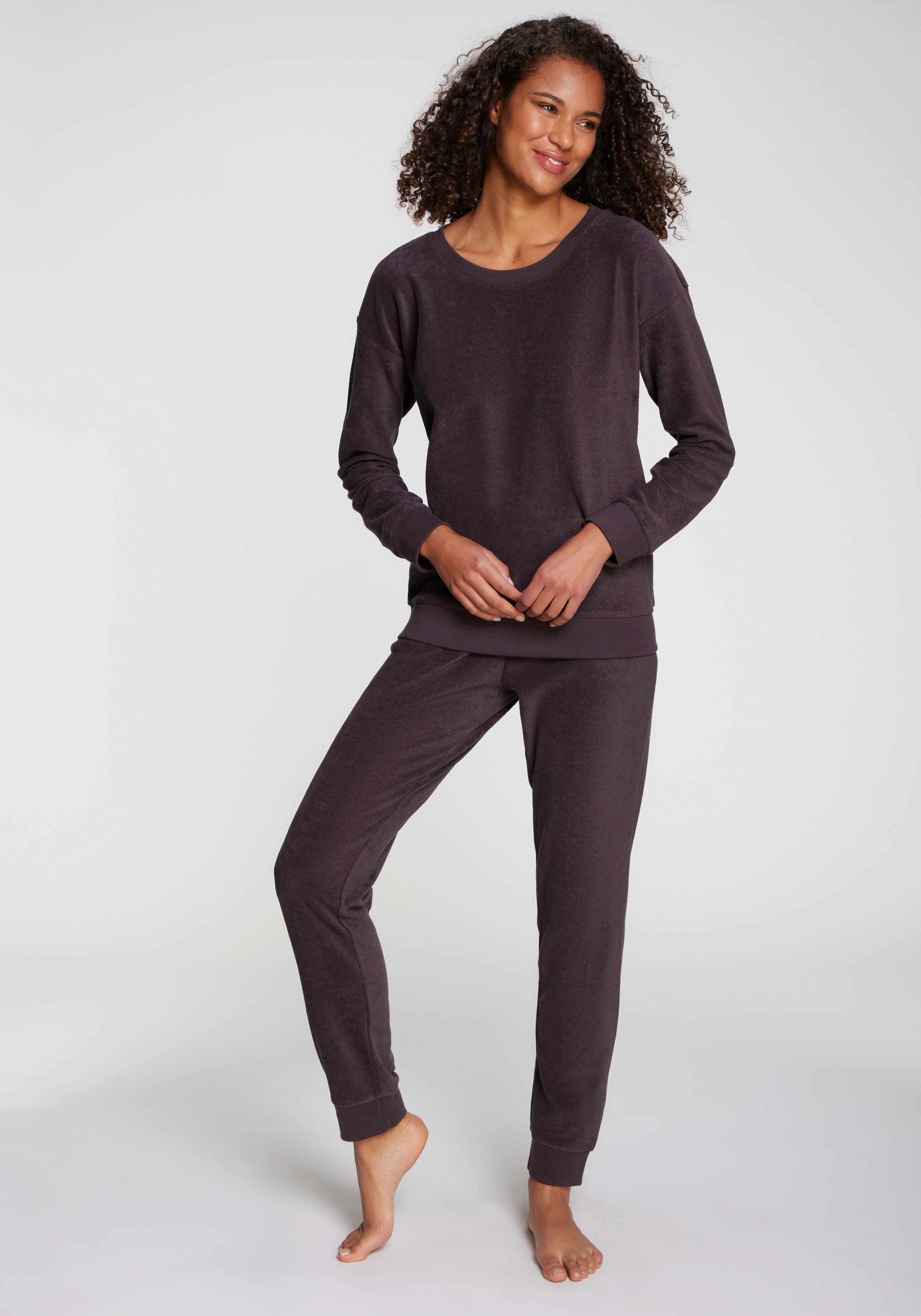Vivance Dreams Pyjama (2 tlg) in schöner Frottee-Qualität günstig online kaufen