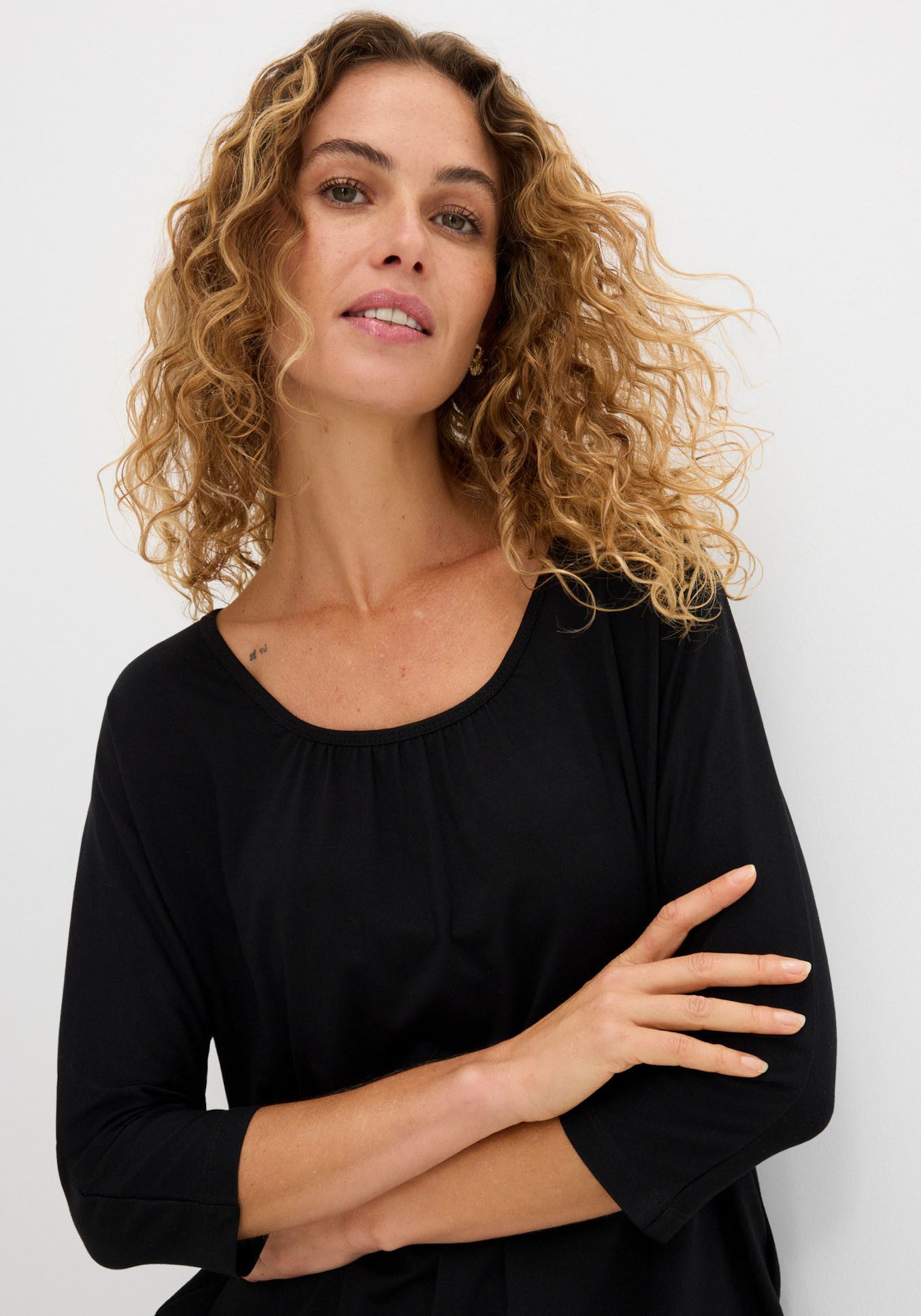 bonprix Oversize-Shirt lässig geschnittene Passform, mit Fledermausärmeln, aus Viskose-Mix