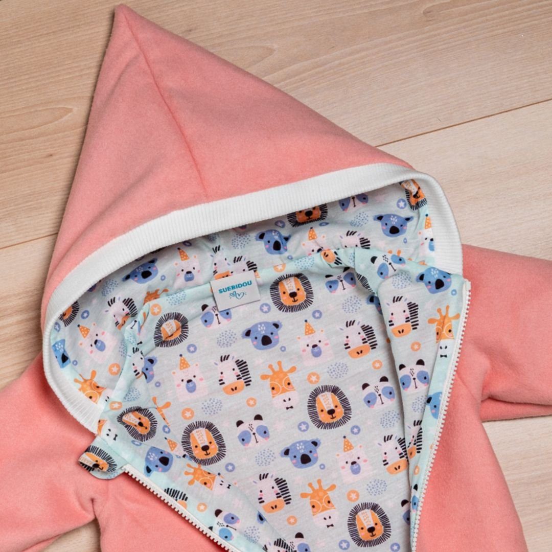suebidou Fleeceoverall Wollfleece Overall mit Zwergenkapuze Wagenanzug Baby Overall – Bild 4 von 5