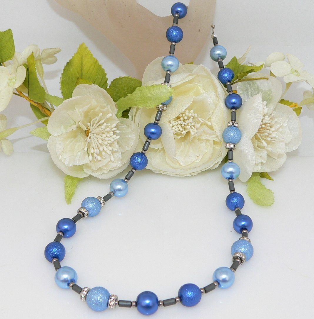 traumschmuck Perlenkette 244. Halskette Perlenkette Glasperlen dunkel/hellb günstig online kaufen