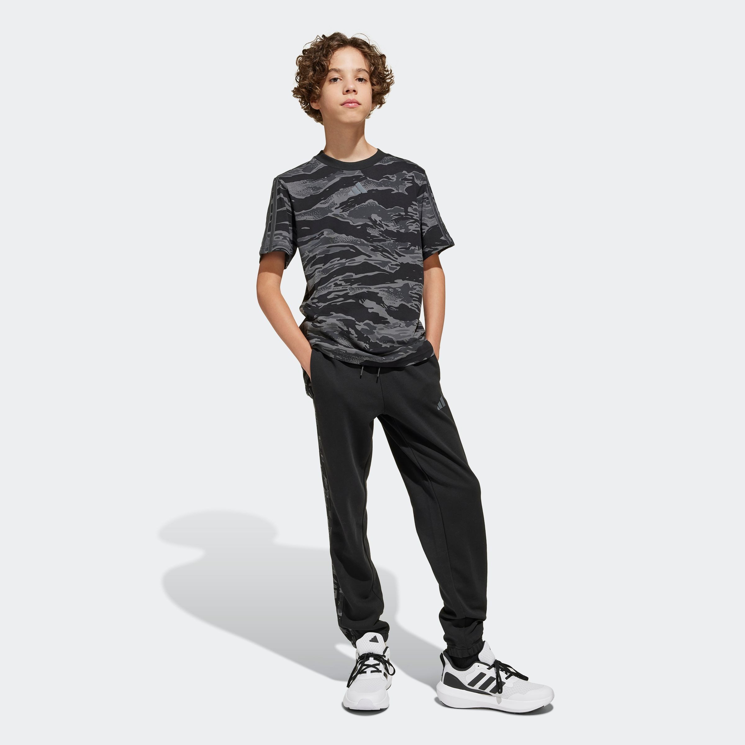 Sporthose SEASONAL ESSENTIALS CAMO KIDS