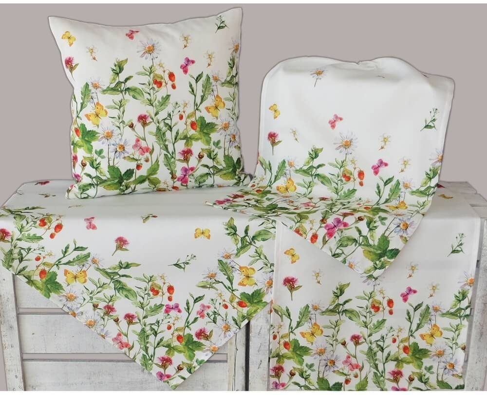 matches21 HOME & HOBBY Tischdecke Tischdecke KIARA Blumendesign Mitteldecke günstig online kaufen