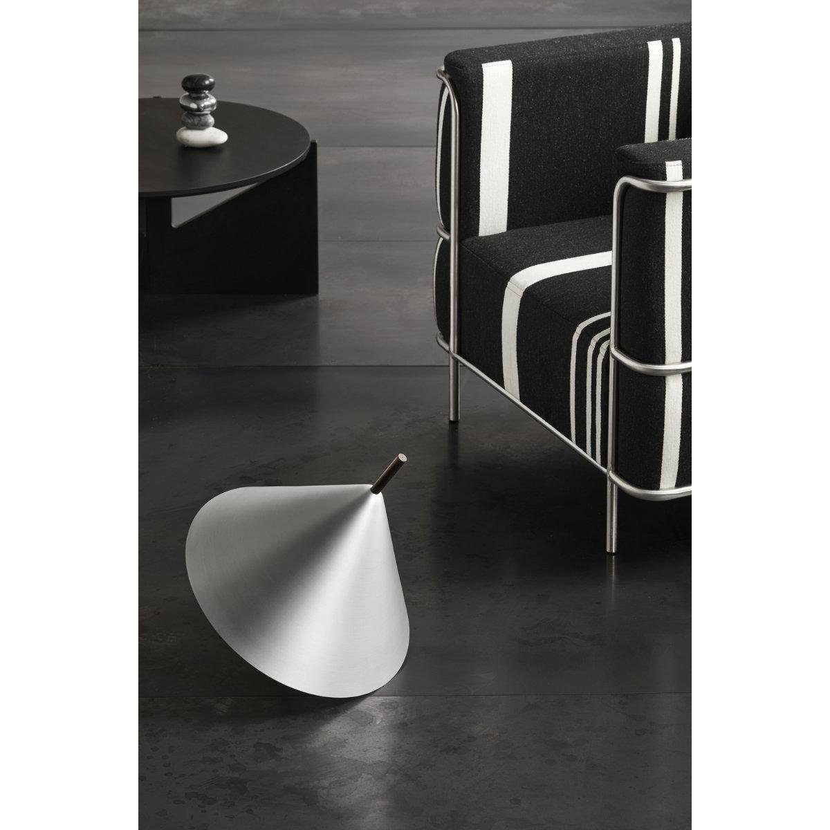 Kristina Dam Studio Dekoobjekt Steinhaufenskulptur Grau