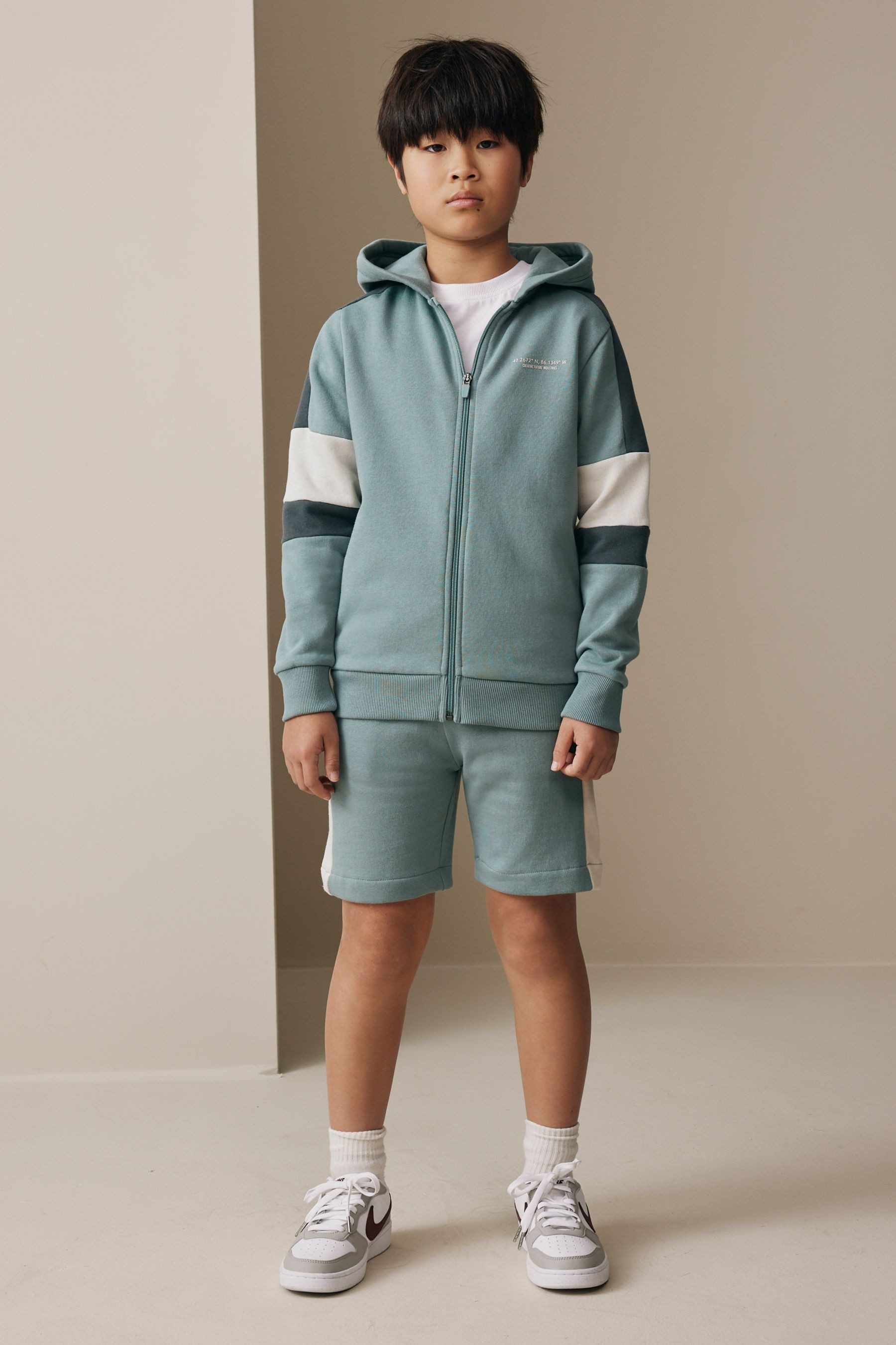 Next Pullover & Shorts Kapuzenjacken-Set mit Reißverschluss, Blockfarbe (2-tlg)