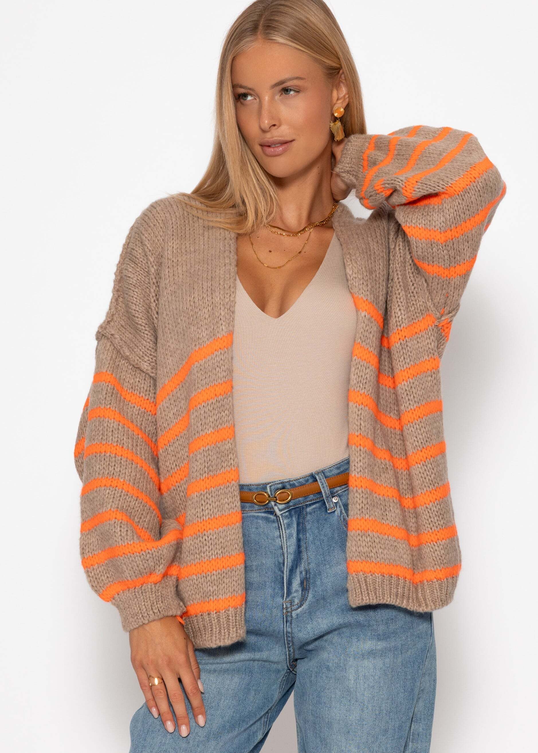 SASSYCLASSY Cardigan Gestreifter Cardigan mit Außennähten für Damen Weicher günstig online kaufen
