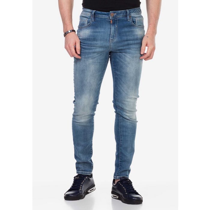 Cipo &amp; Baxx Slim-fit-Jeans mit verwaschenen Look NZ8257