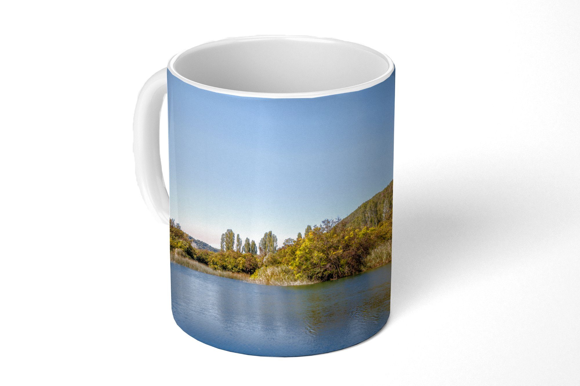 MuchoWow Tasse Die ruhigen Gewässer in der Nähe der hügeligen Landschaft des, Keramik, Kaffeetassen, Teetasse, Becher, Teetasse, Geschenk | Tassen