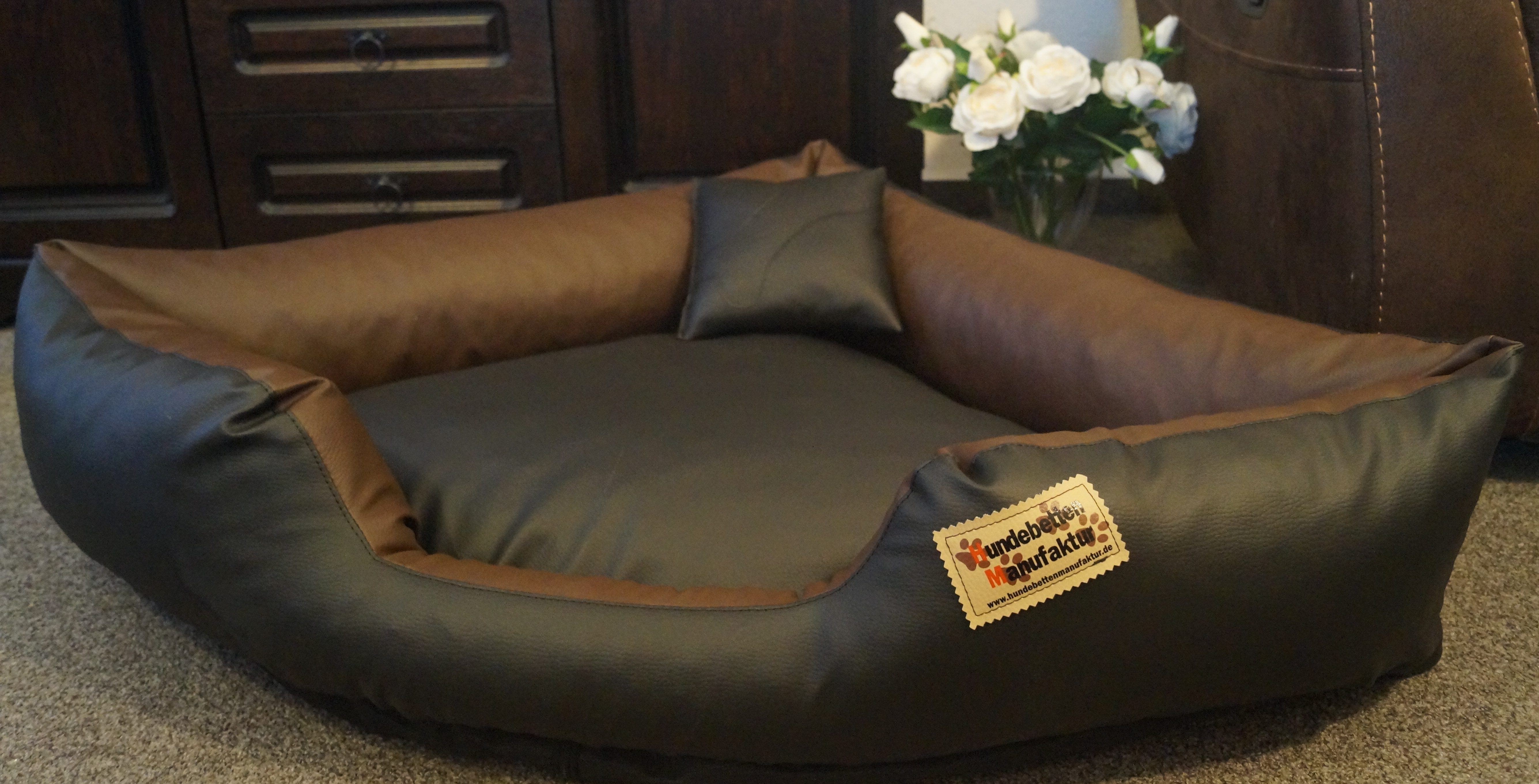 Hundebettenmanufaktur Hundekorb Hundebett Eckbett Kunstleder Canto günstig online kaufen
