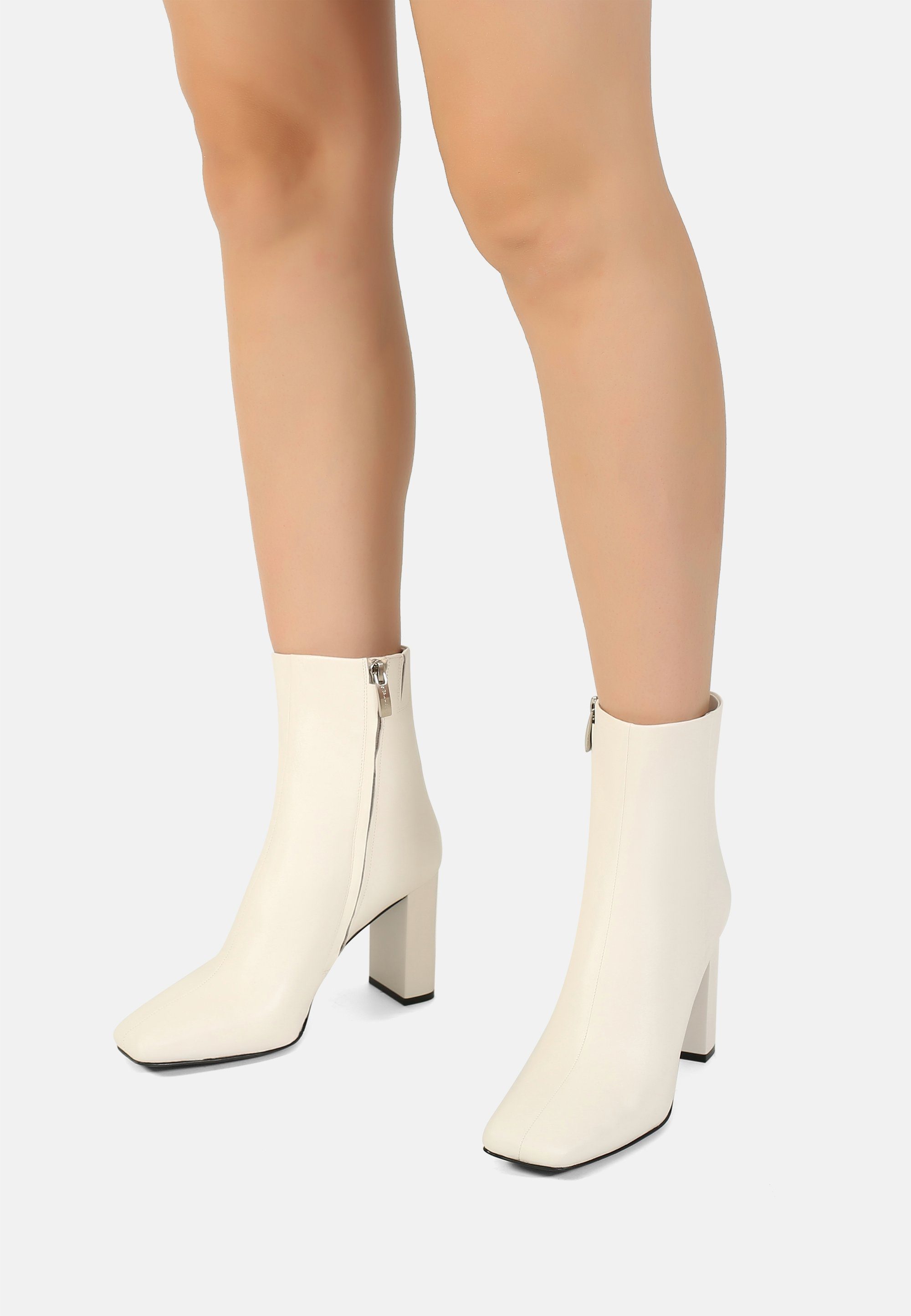 Schuhe Stiefeletten ekonika Stiefeletten Ekonika Stiefelette mit praktischem Reißverschluss