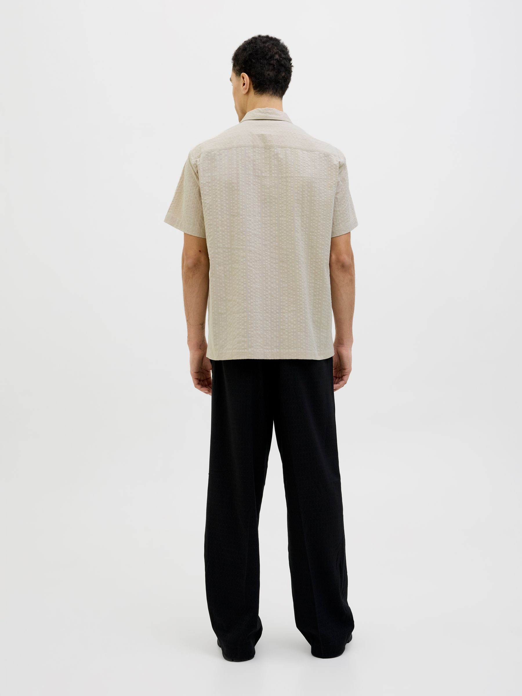 Jack & Jones Kurzarmhemd Kubisches Muster, Kurzarm, Button-down, BrusttaschefürHerren Baumwolle Regular Fit Knopfleiste unifarben atmungsaktiv