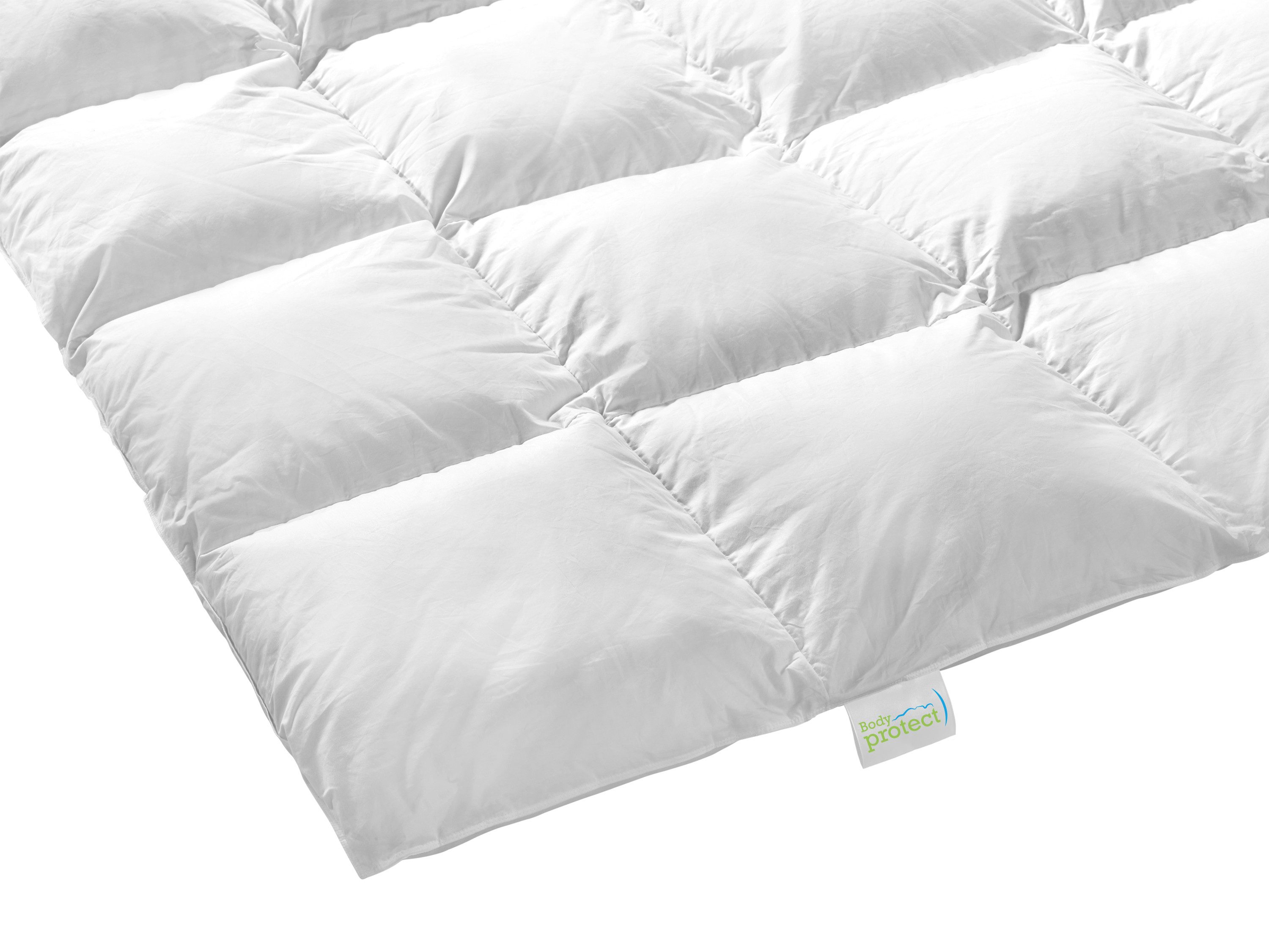 Bodyprotect Daunenbettdecke Kassettendecke, Füllung: 60% Daunen / 40% Federn, Bezug: 100% Baumwolle, mit Mako-Daunenbatist, waschbar