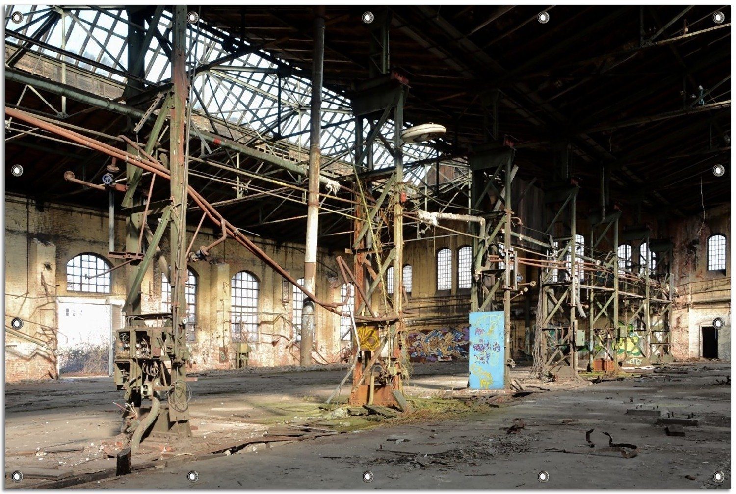 Thumbnail - Wallario Sichtschutzzaunmatten Verlassene Industriehalle - Alte Fabrik, rund