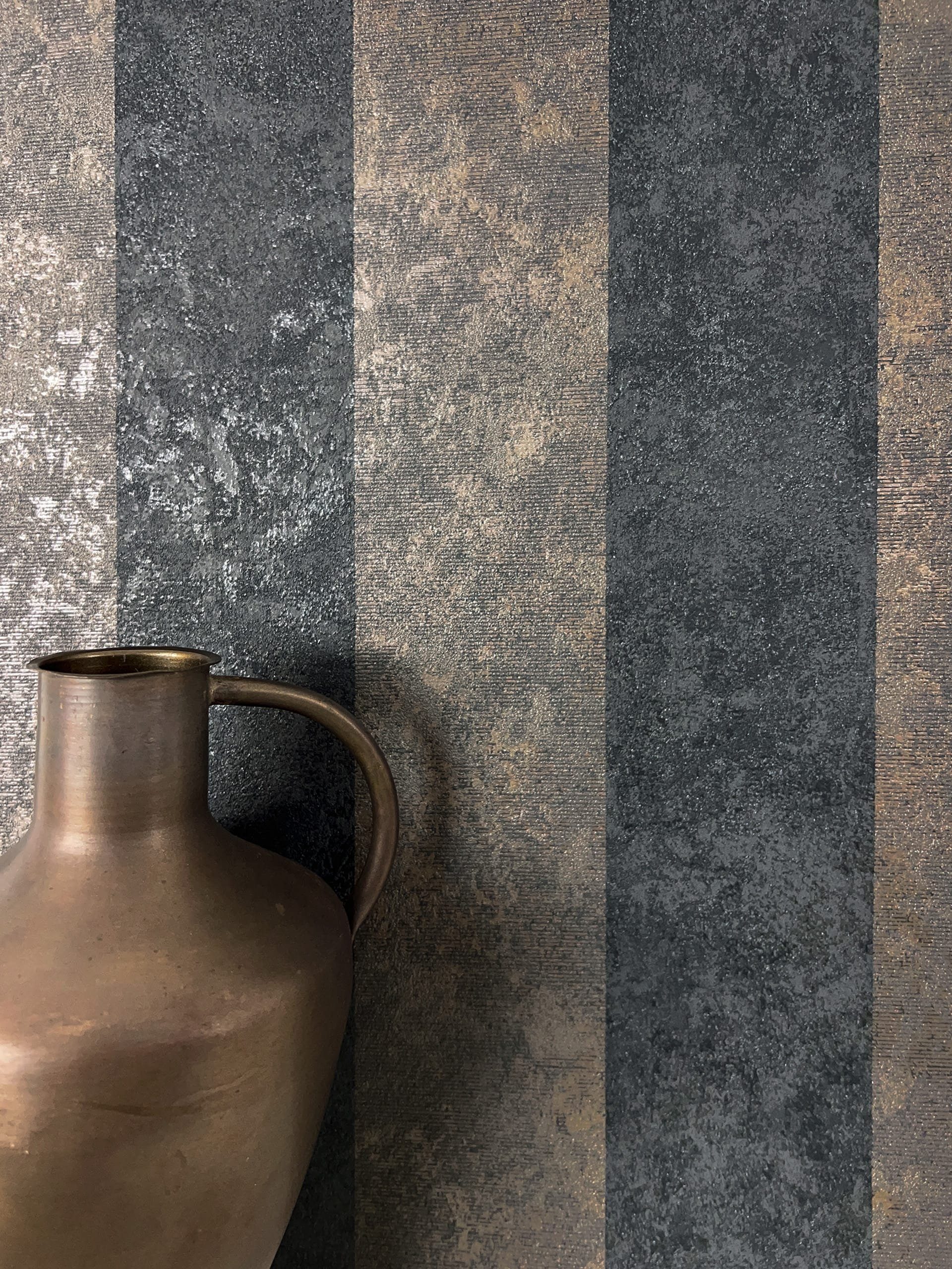 Newroom Vliestapete, Schwarz Tapete Modern Streifen - Metallic Glänzend Bra günstig online kaufen