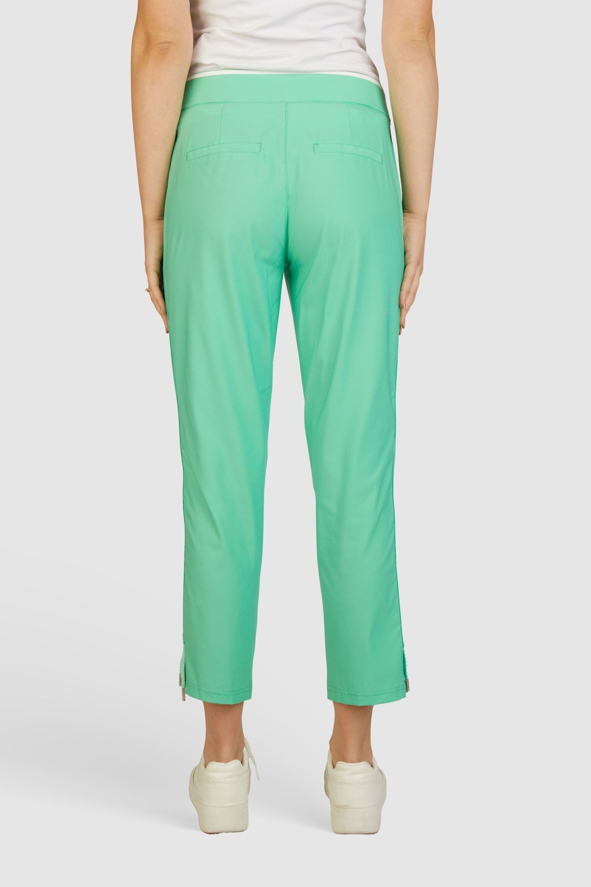 NAVIGAZIONE Stoffhose Raffinierte Details