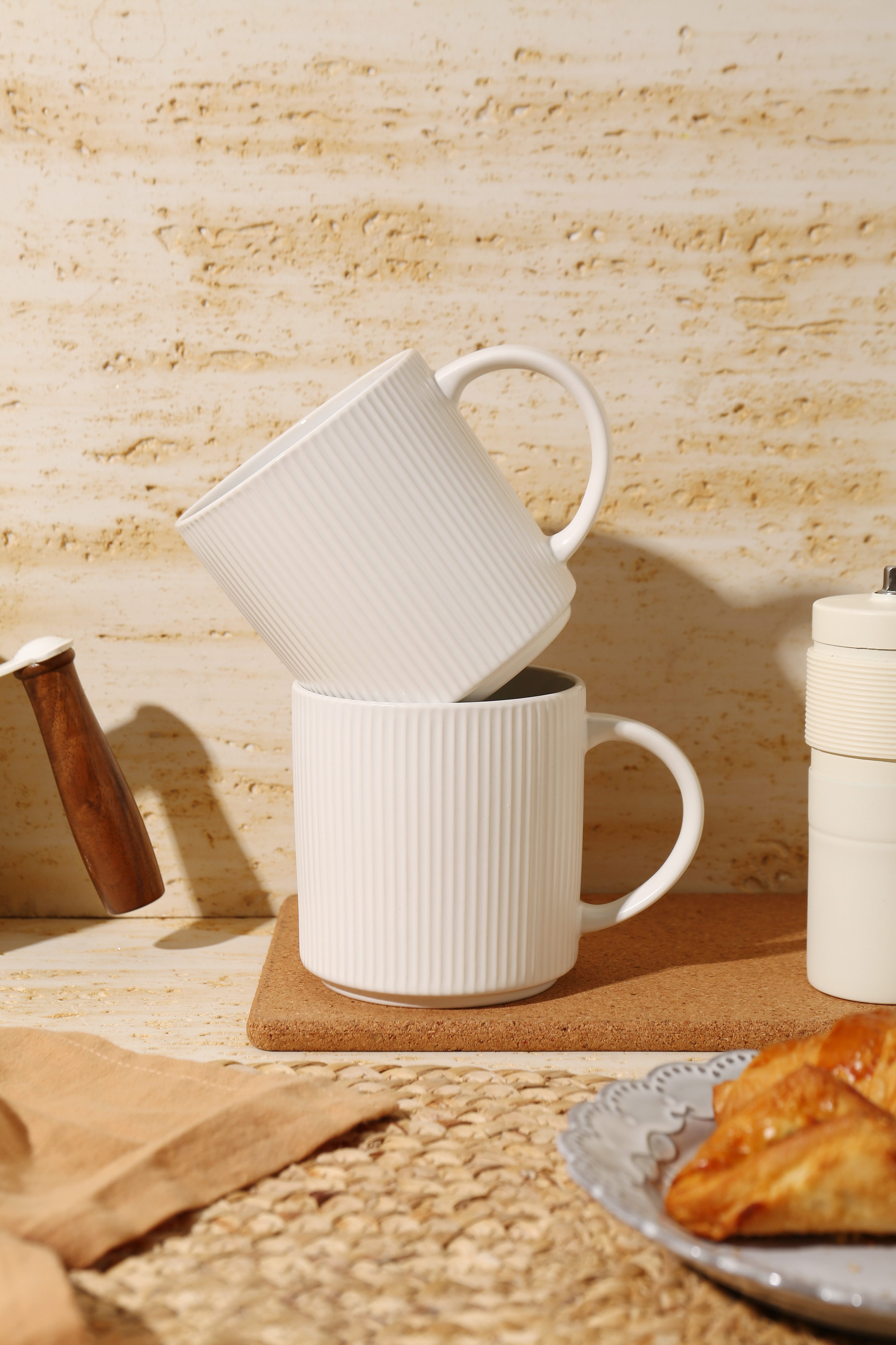 OTTO home Becher Kaffeebecher Ylvii, 6er Set, 6-tlg., Steinzeug, Riffeloptik, spülmaschinenfest und mikrowellengeeignet, 460 ml – Bild 2 von 5