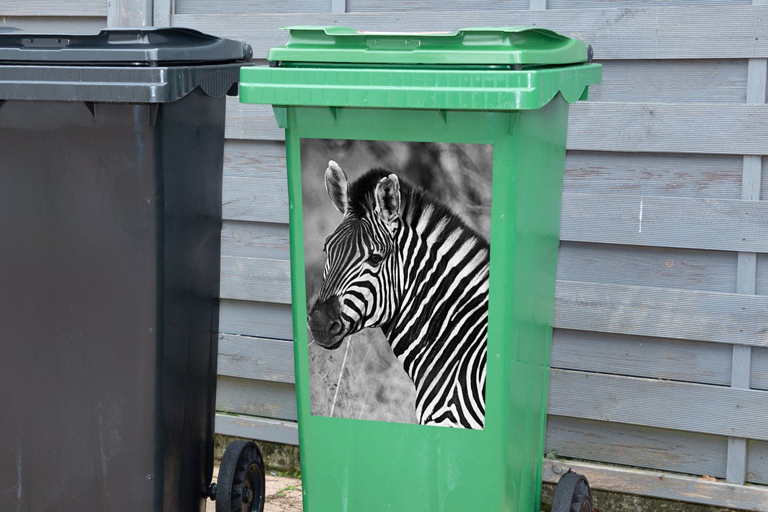Zebra-Porträt Abfalbehälter Mülleimer-aufkleber, Sticker, Mülltonne, MuchoWow St), Container, (1 Wandsticker