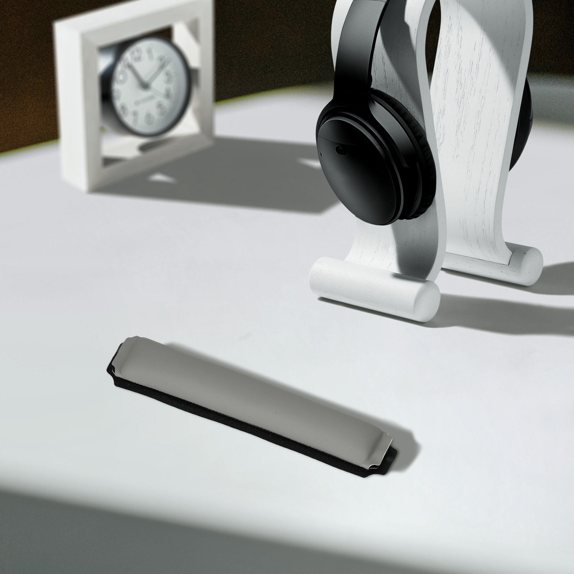 Grau Kopfhörerhalter Kopfhörer QC35 / II, Quietcomfort Kabelhalterung kwmobile Aluminium 35 wireless Halter Bügelpolster für