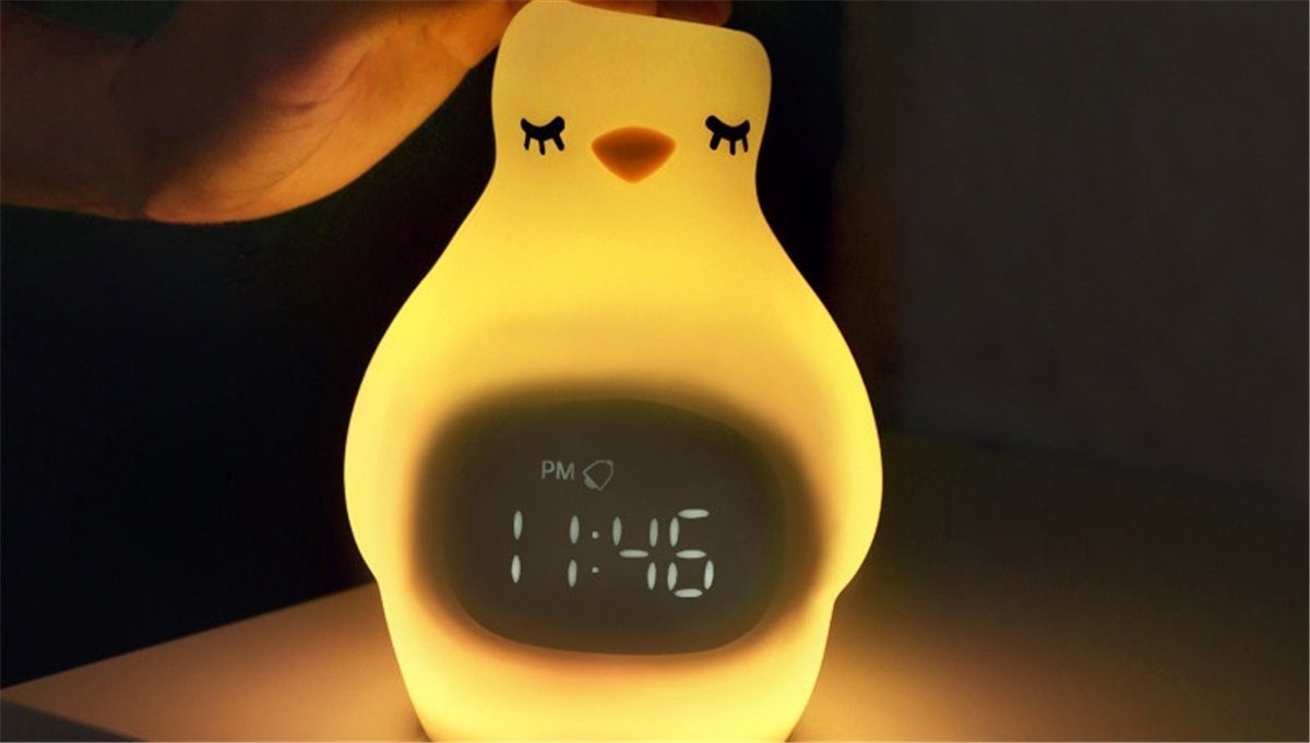 K&B Schlafphasenwecker mit Pinguin-Nachttischlampe USB-Aufladung