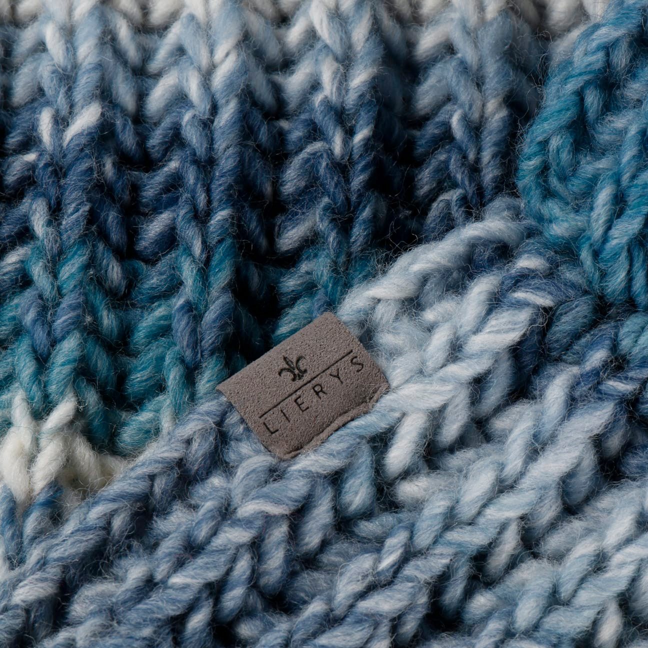 Lierys XXL-Schal, (1-St), Strickschal, Made in Germany