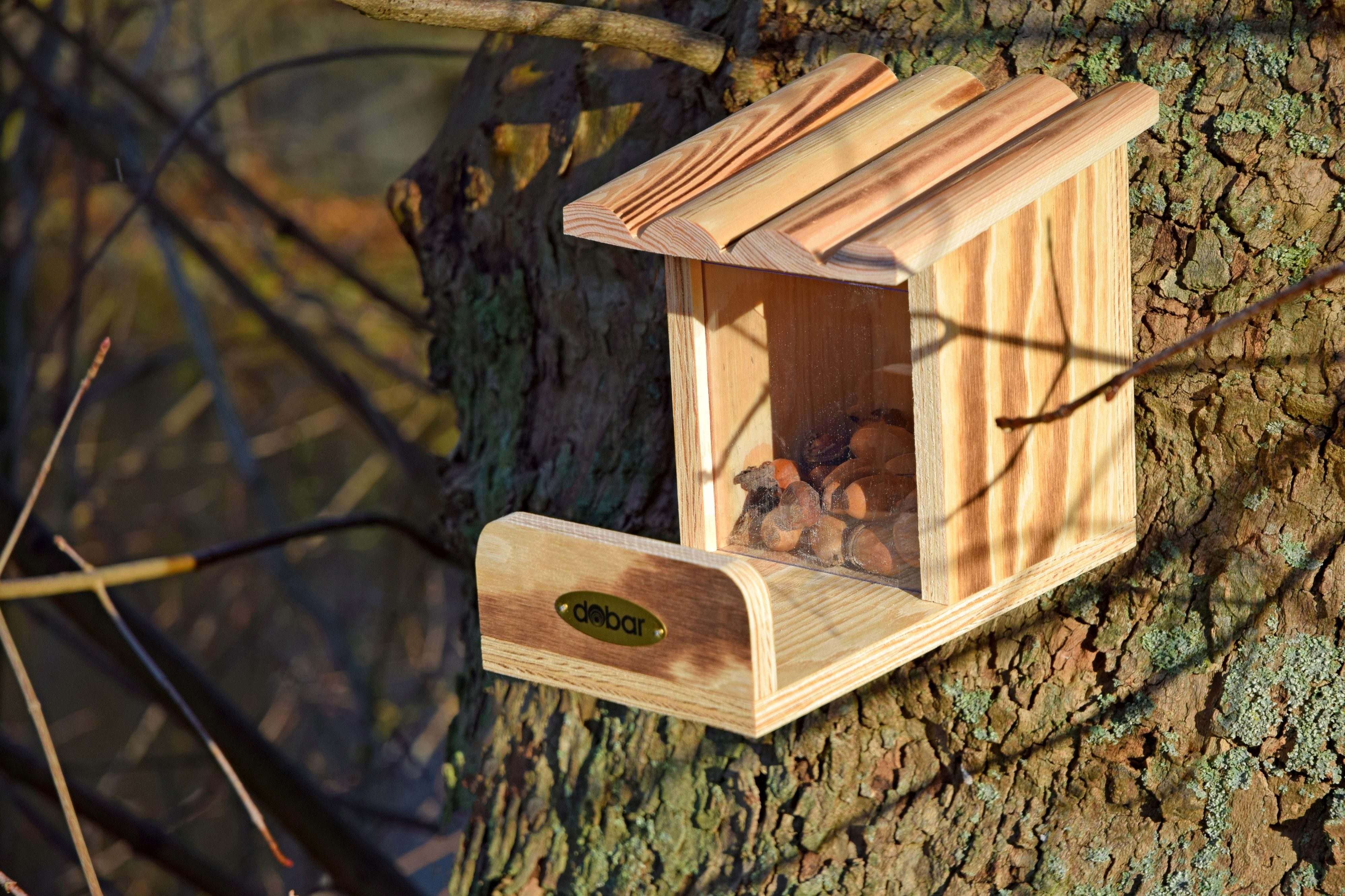 dobar Kleintierstall Eichhörnchen-Futterstation, geflammt