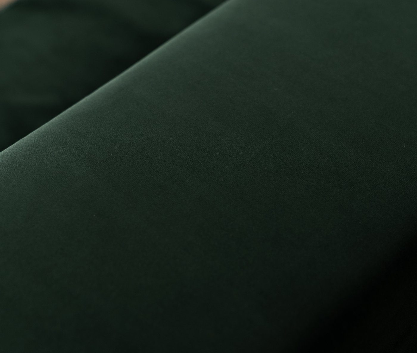 'Monroe' XL Made Couch Sofa Sofa in Größen, in Europe 4 Sitzer Grün Sofa (Samt) Wohnzimmer AMARIS Samt 4 Big Elements