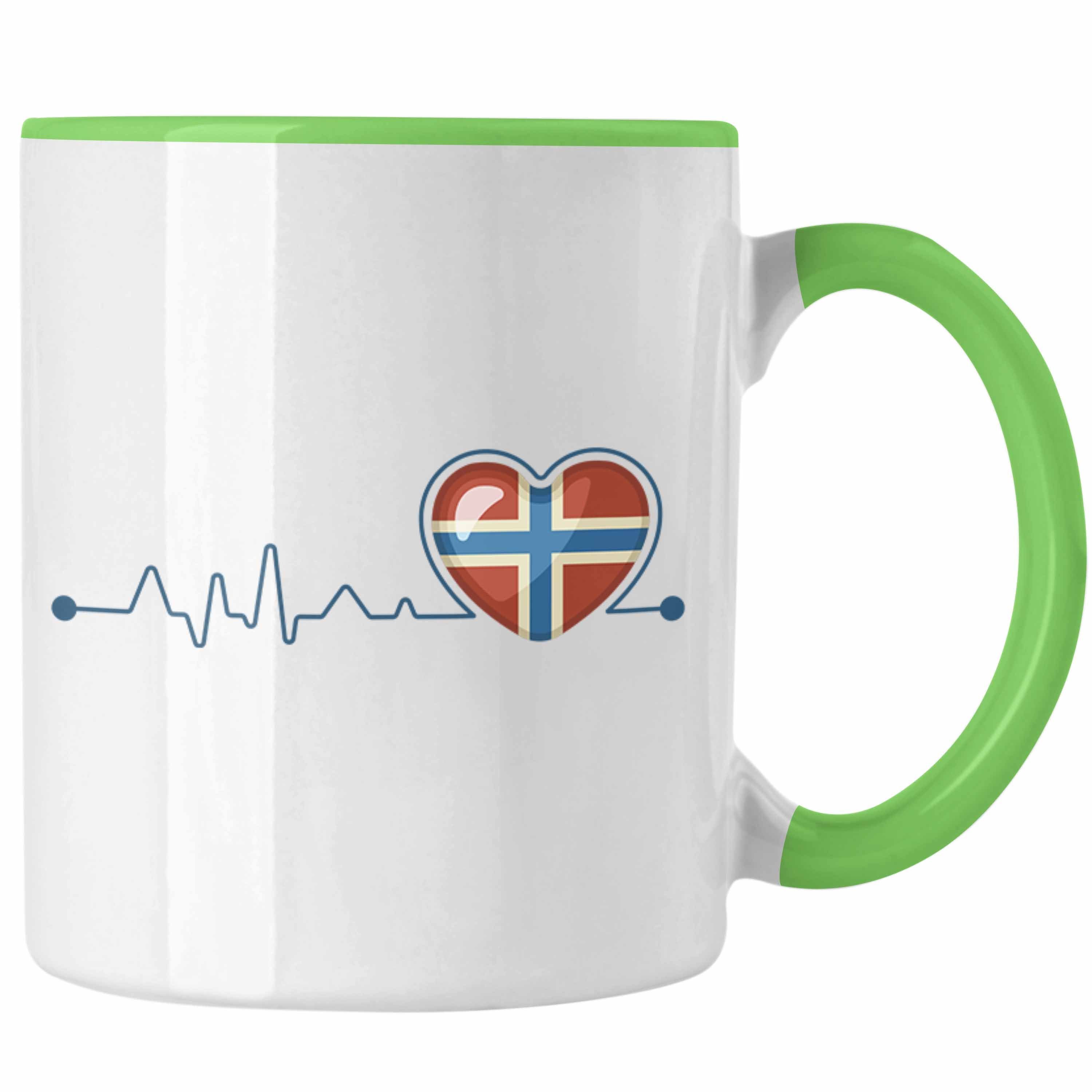 Trendation Tasse Trendation - Norwegen Geschenke Tasse Flagge Nordkap Elch Norway Grafik Herzschlag Grün | Teetassen