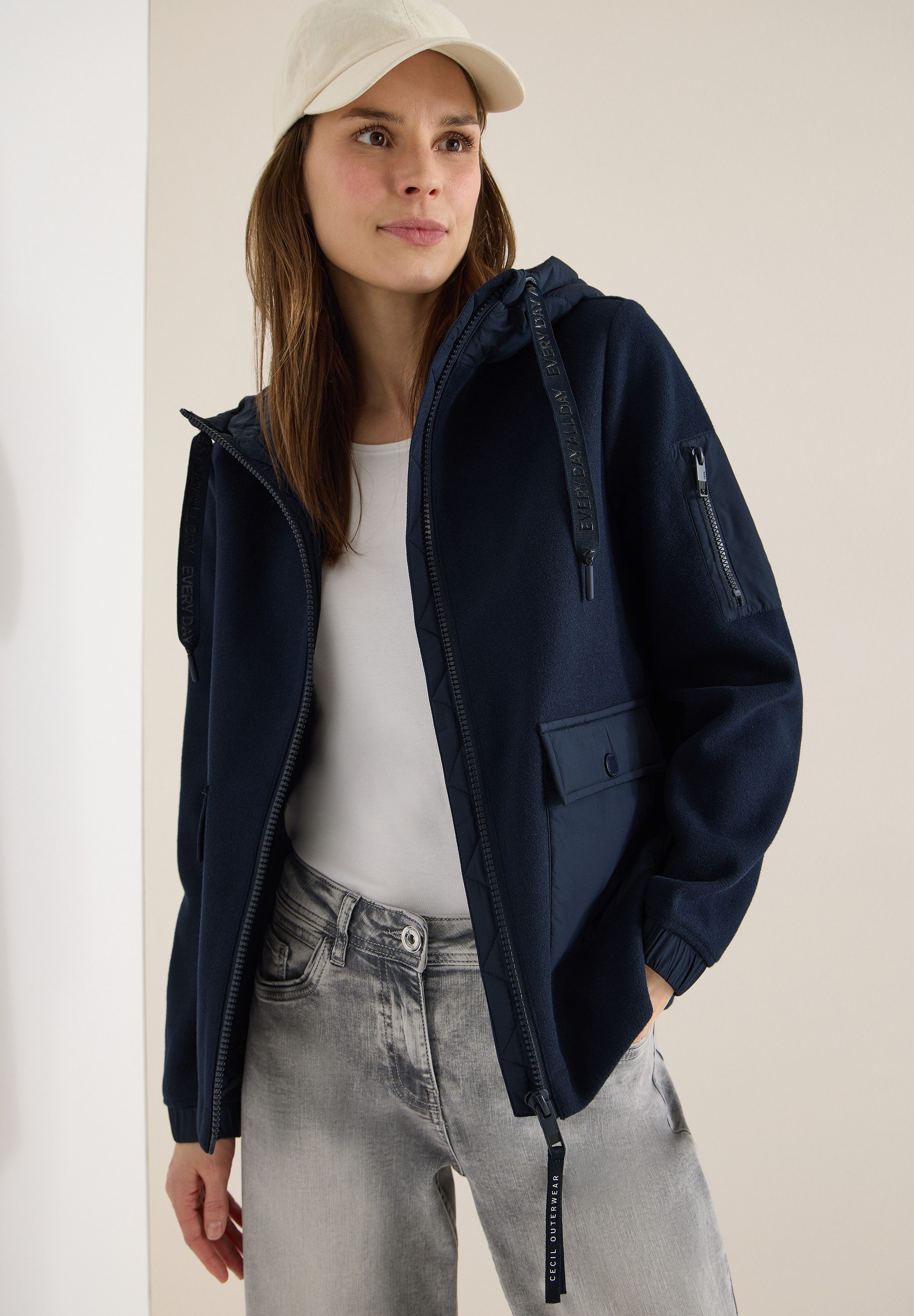 CECIL Fellimitatjacke mit Strukturmix günstig online kaufen