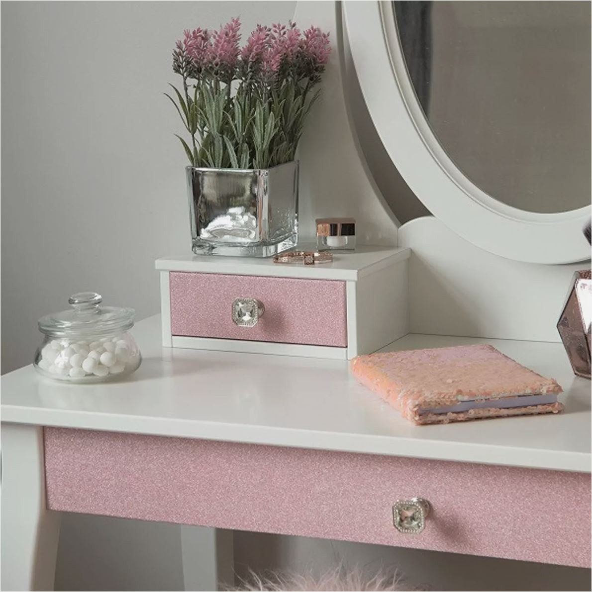 d-c-fix Möbelfolie Glitzerfolie selbstklebend zum Basteln Klebefolie Deko Möbel, (Glitter Bastelfolie), Hochwertige Glitterfolie - individuell zuschneidbar – Bild 4 von 5