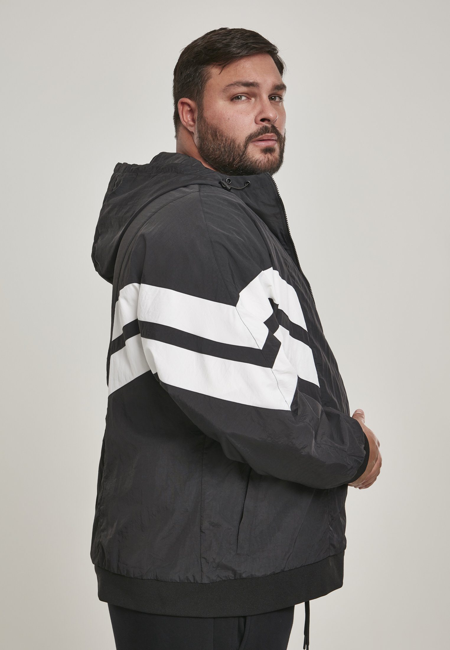 Herren Track Outdoorjacke Panel Crinkle Jacket URBAN CLASSICS black/white (1-St)
