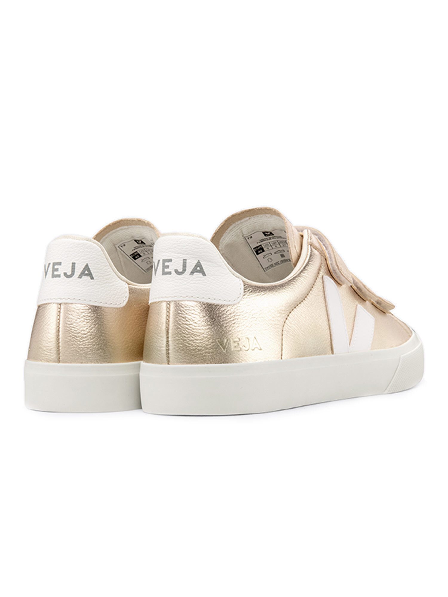 VEJA Recife Logo Chromefree Sneaker