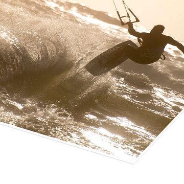 Posterlounge Poster Editors Choice, Kitesurfer springt vor einem schönen Hintergrund, Fotografie