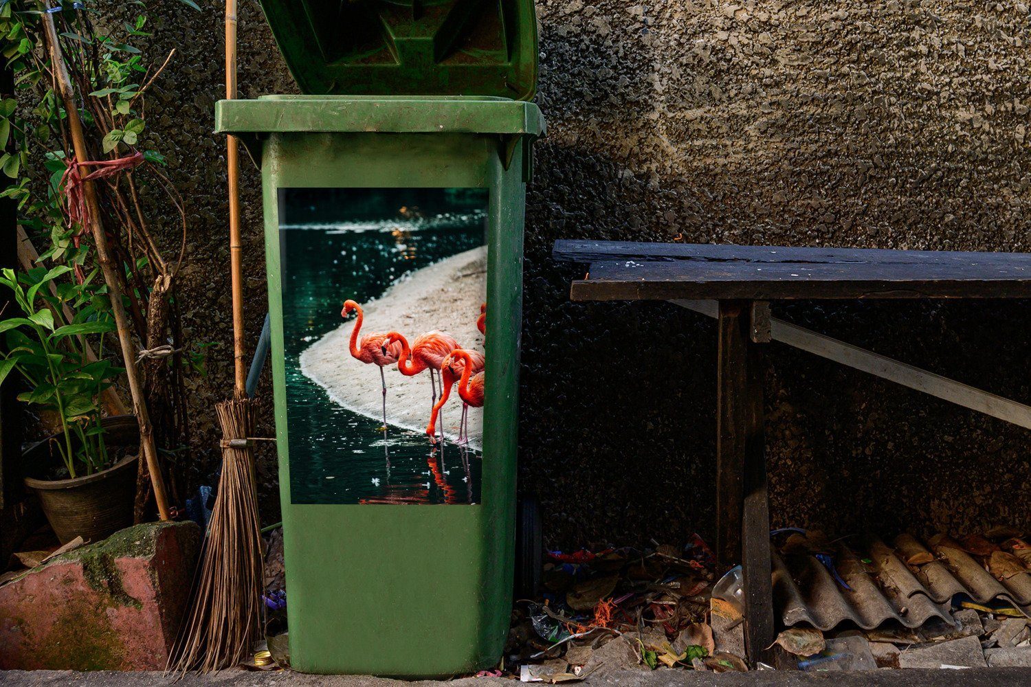 am Wasser Container, MuchoWow St), Sticker, Mülleimer-aufkleber, Abfalbehälter Flamingos (1 Wandsticker Mülltonne,