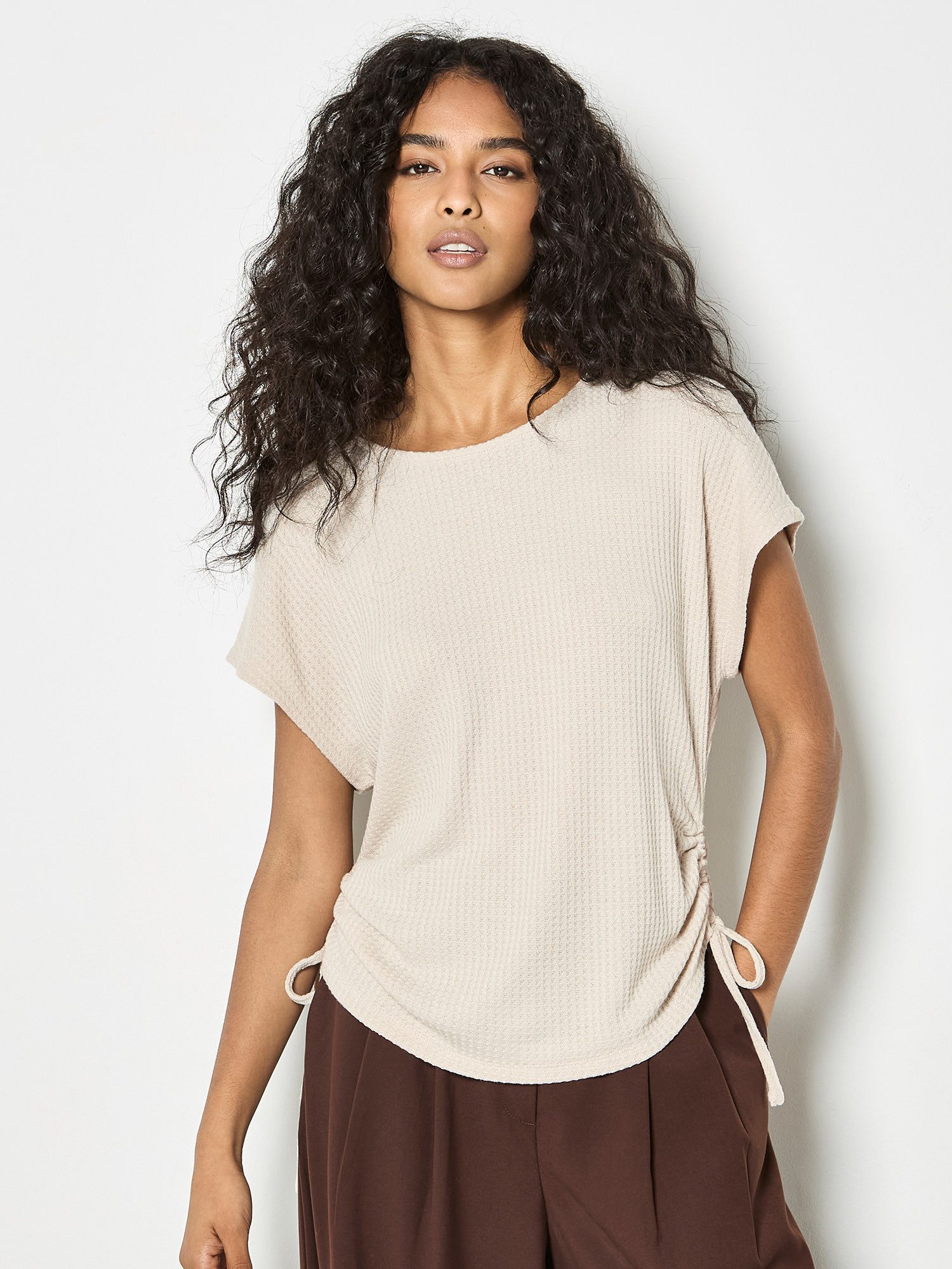 Apricot T-Shirt Waffelgestricktes T-Shirt (1-tlg) mit Rüschen