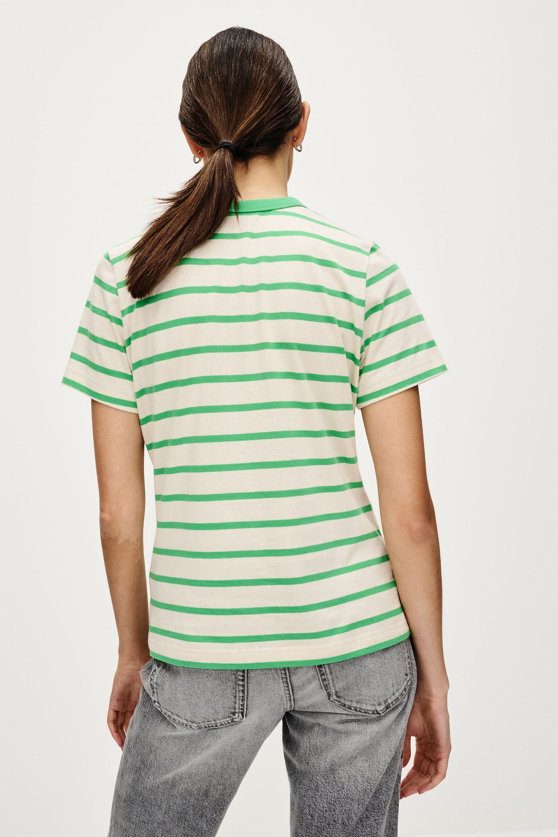 Next T-Shirt Essential Kurzarm-T-Shirt mit Rundhalsausschnitt günstig online kaufen
