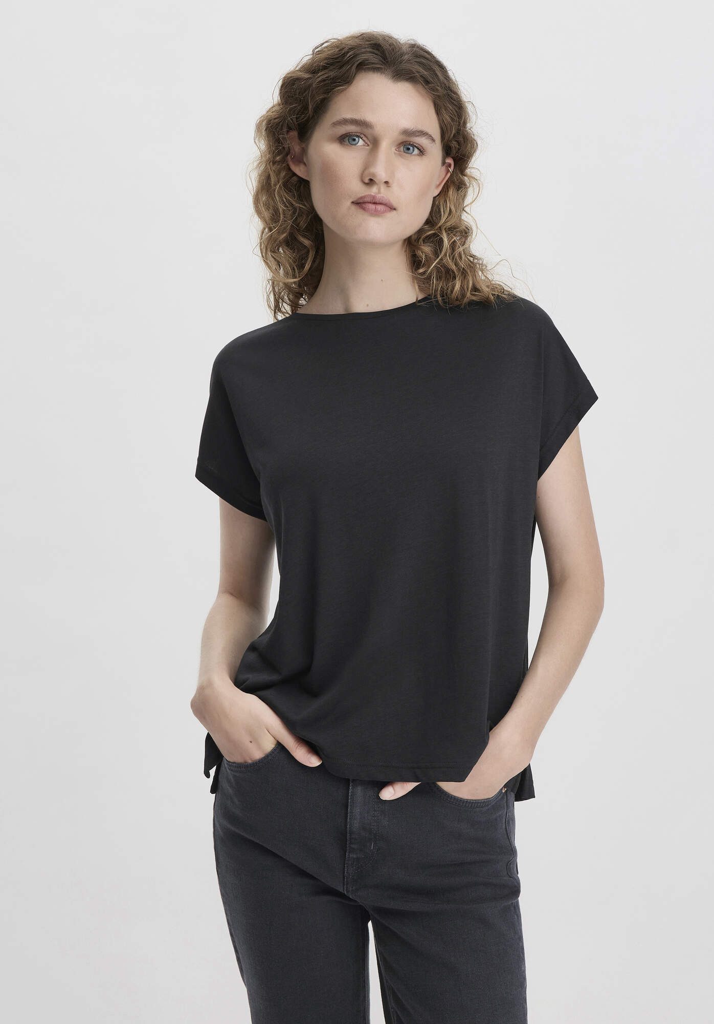 Hessnatur T-Shirt aus TENCEL™ Lyocell mit Bio-Baumwolle günstig online kaufen