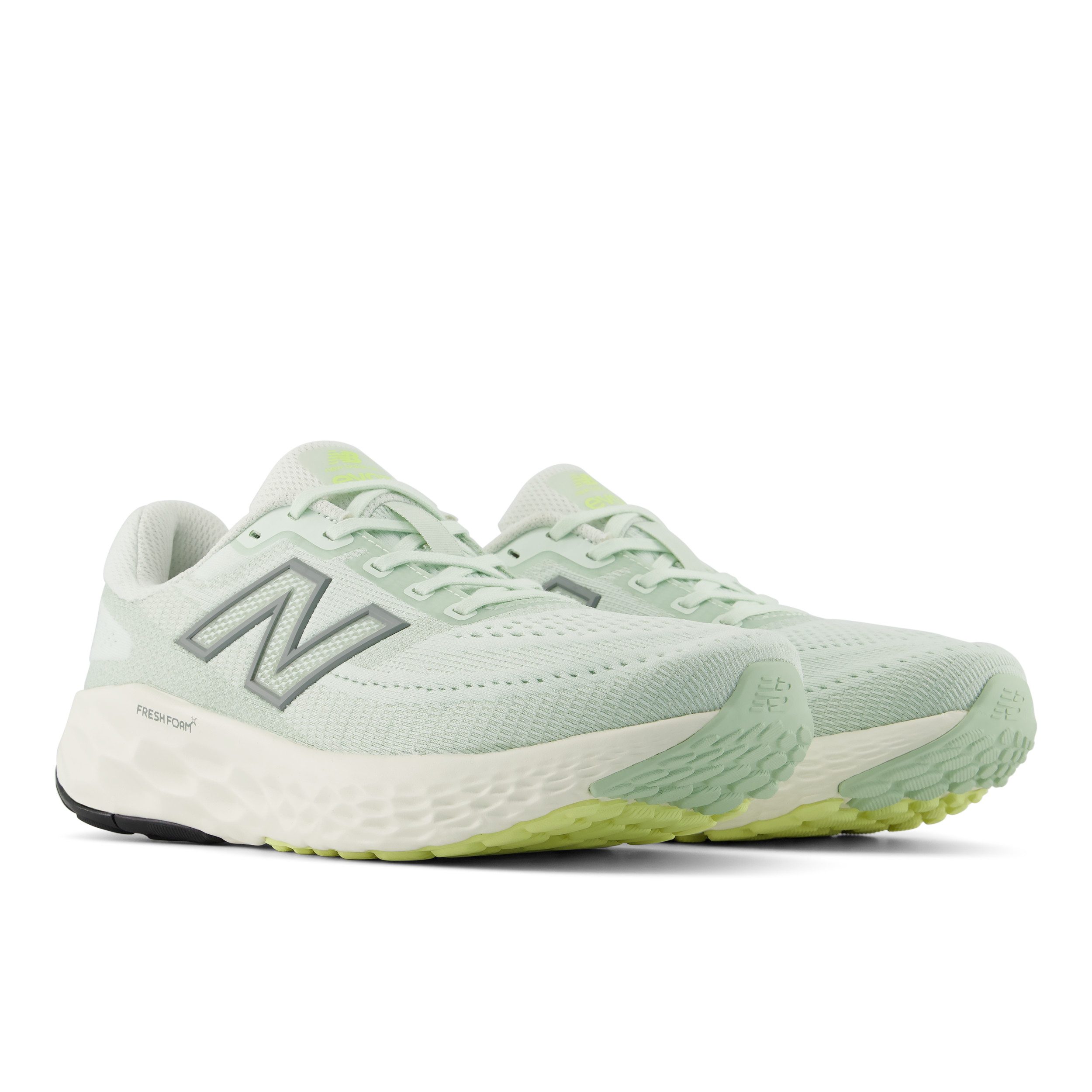 New Balance EVOZ Laufschuh