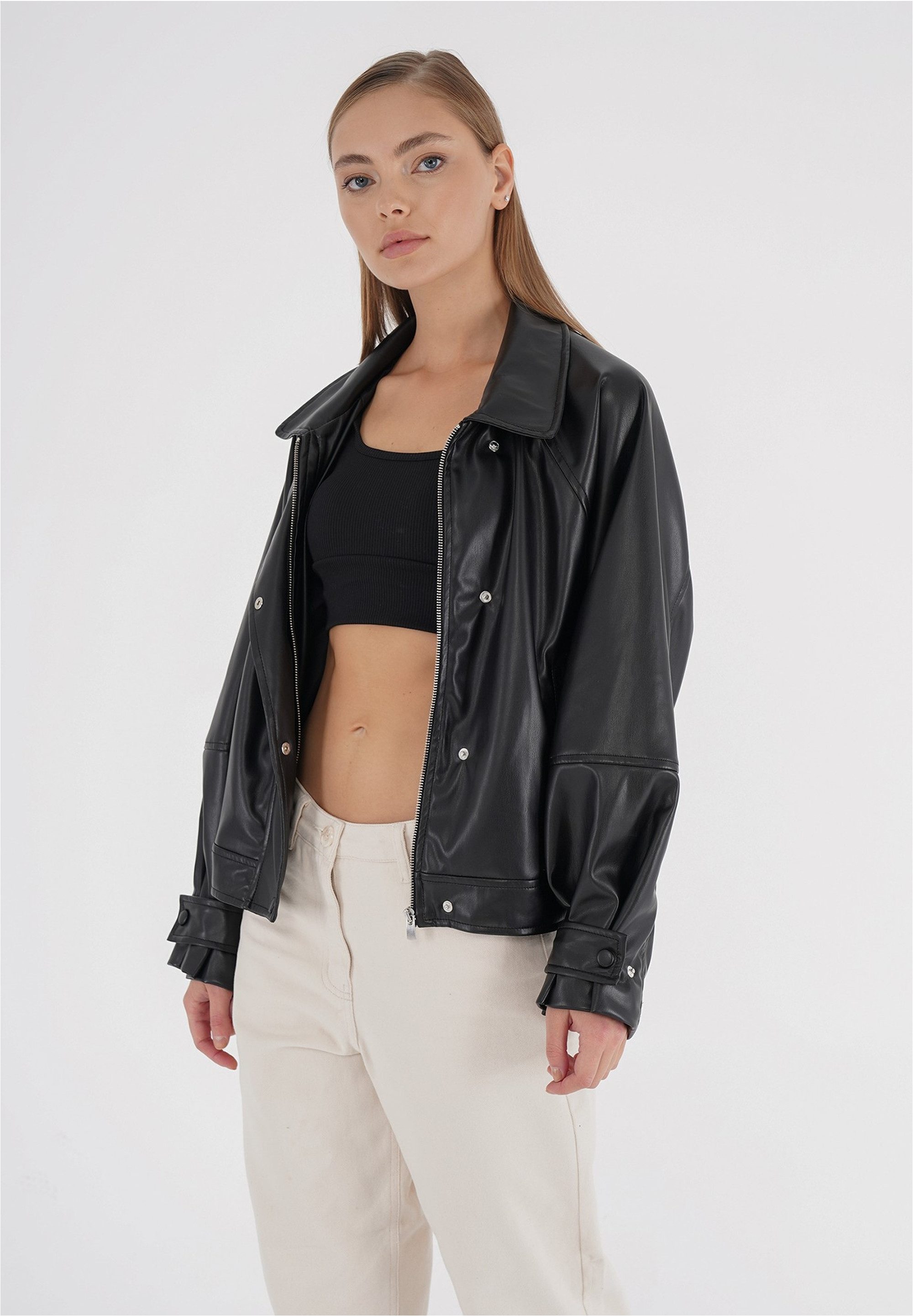 freshlions Outdoorjacke Mina (1-St) mit Riegeln an den Ärmeln