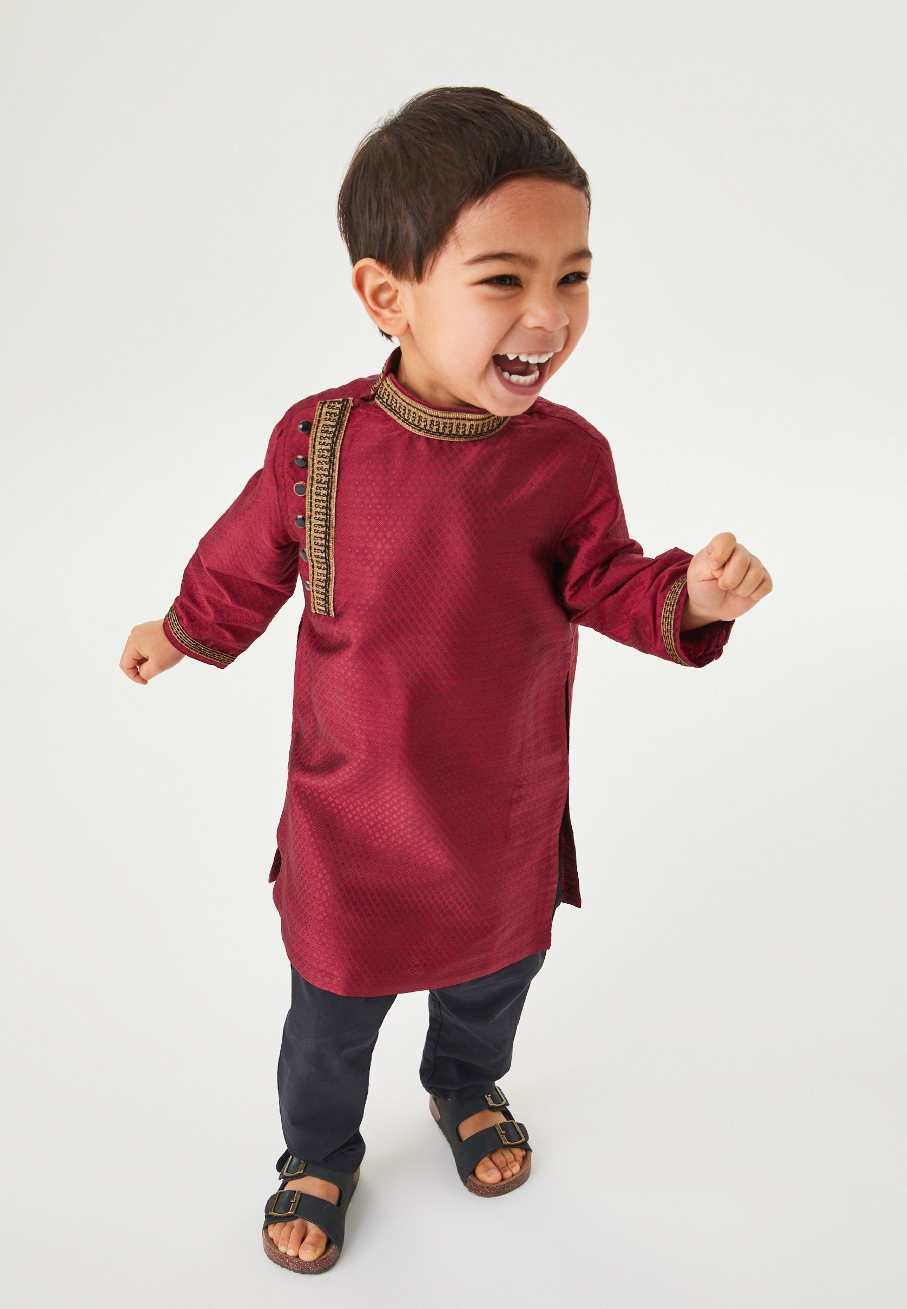 Tunikashirt Next (1-tlg) mit Stickereien Red Kurta-Hemd