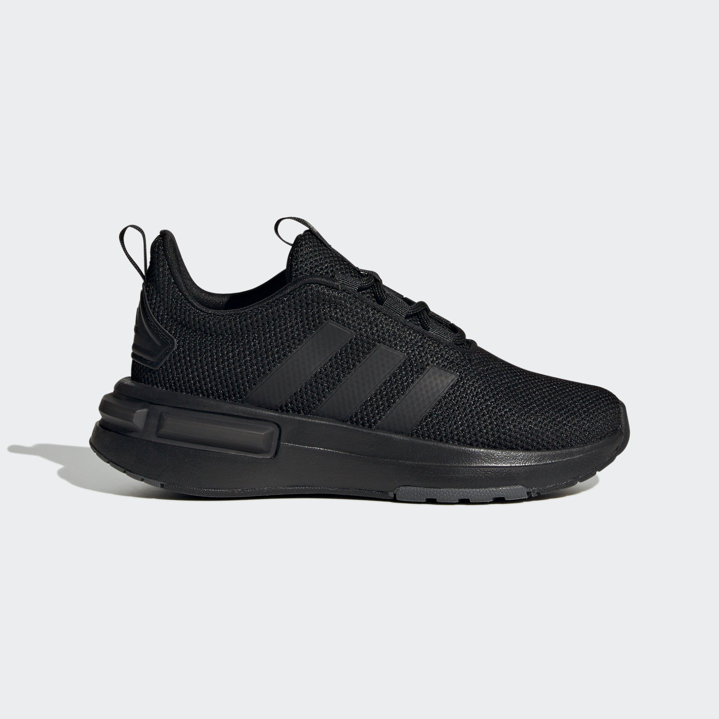 adidas Sportswear RACER TR23 KIDS Sneaker Design auf den Spuren des adidas NMD Ein lassiger Schuh mit recycelten Materialien fur Spiel und SpaB