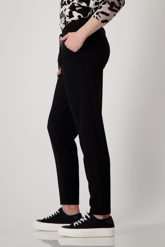 Monari Stoffhose Elastisches Material für optimale Bewegungsfreiheit