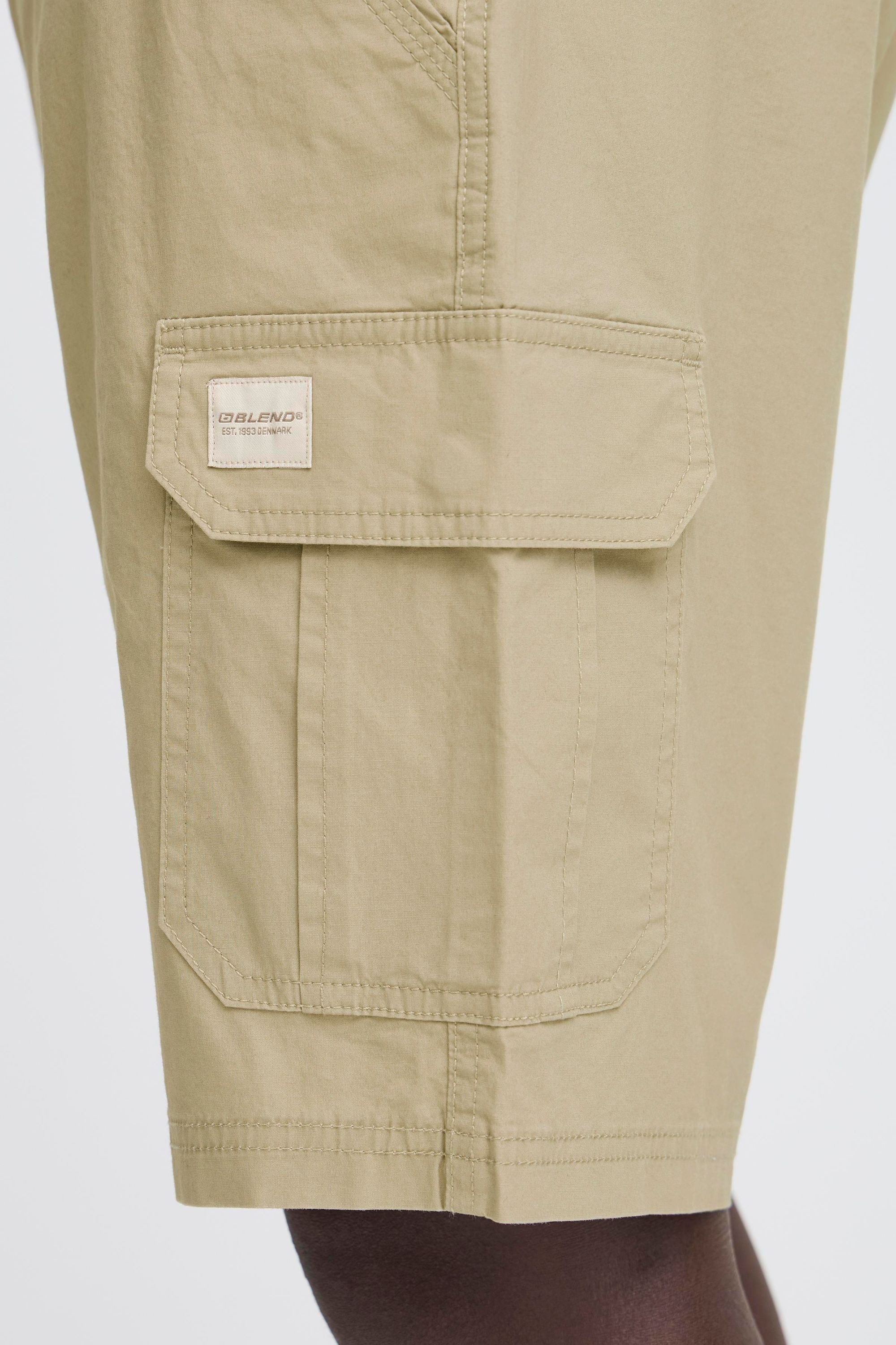 Blend Cargoshorts BHTiam Lässige Cargo-Shorts mit Taschen – Bild 5 von 5
