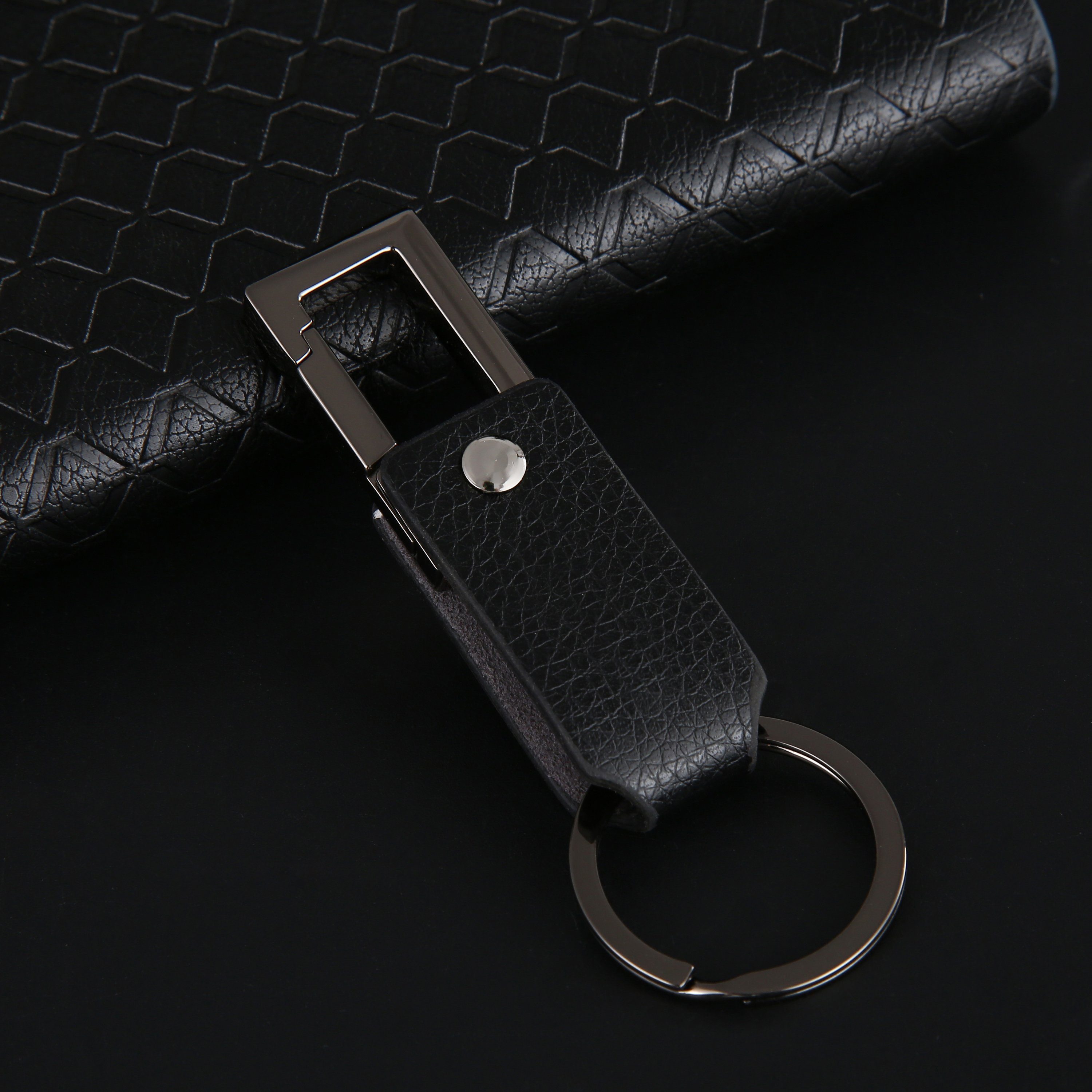 Geschenk Schlüsselanhänger Schlüsselring, Schlüsselhalter Schwarz Schlüsselband aus Ringen Schlüsselbund Kunstleder Leder Auto Schlüsselanhänger Geschenkbox mit Cerbery und -