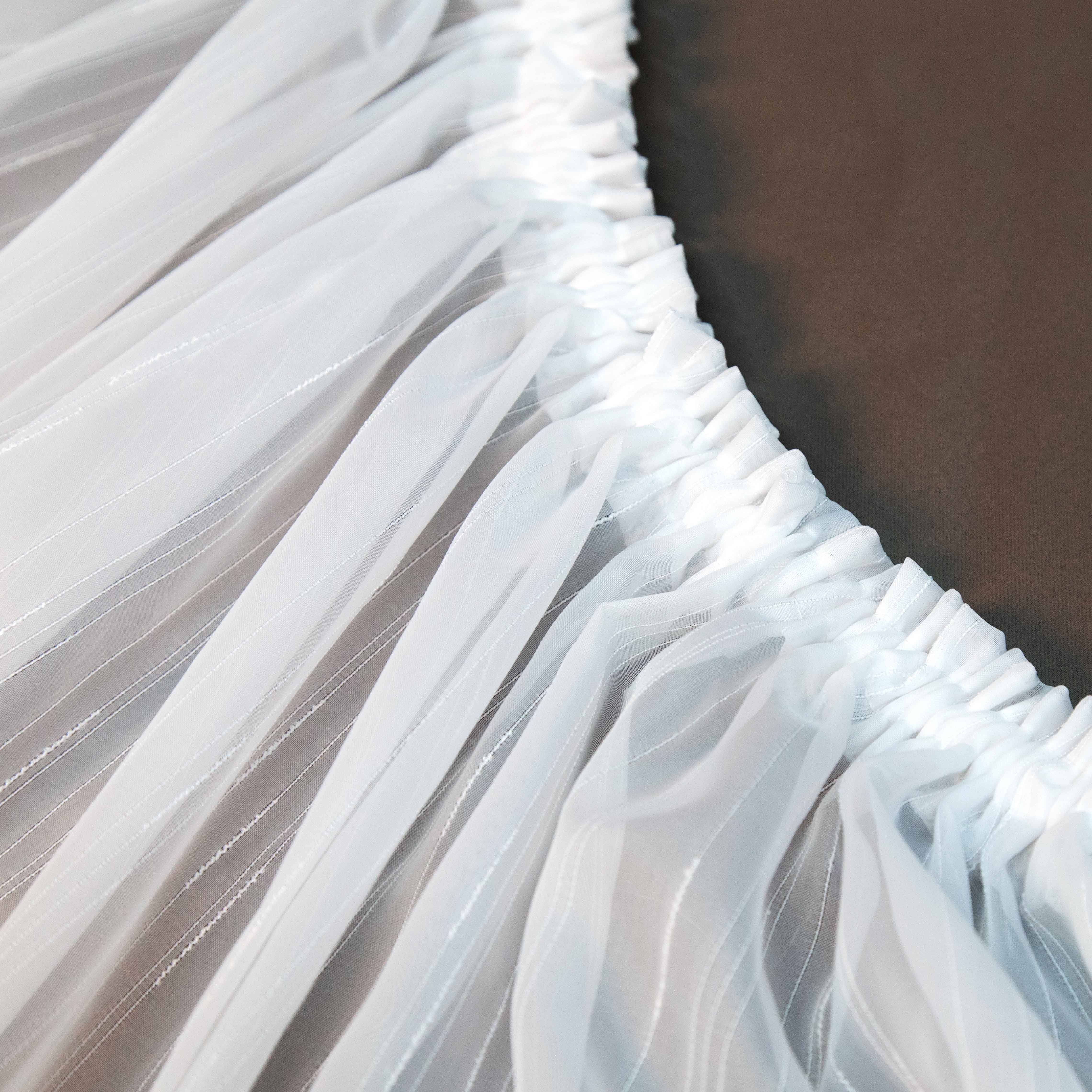 DecoHome24 Gardine Voile Streifen Weiß (1 St), Kräuselband, halbtransparent günstig online kaufen