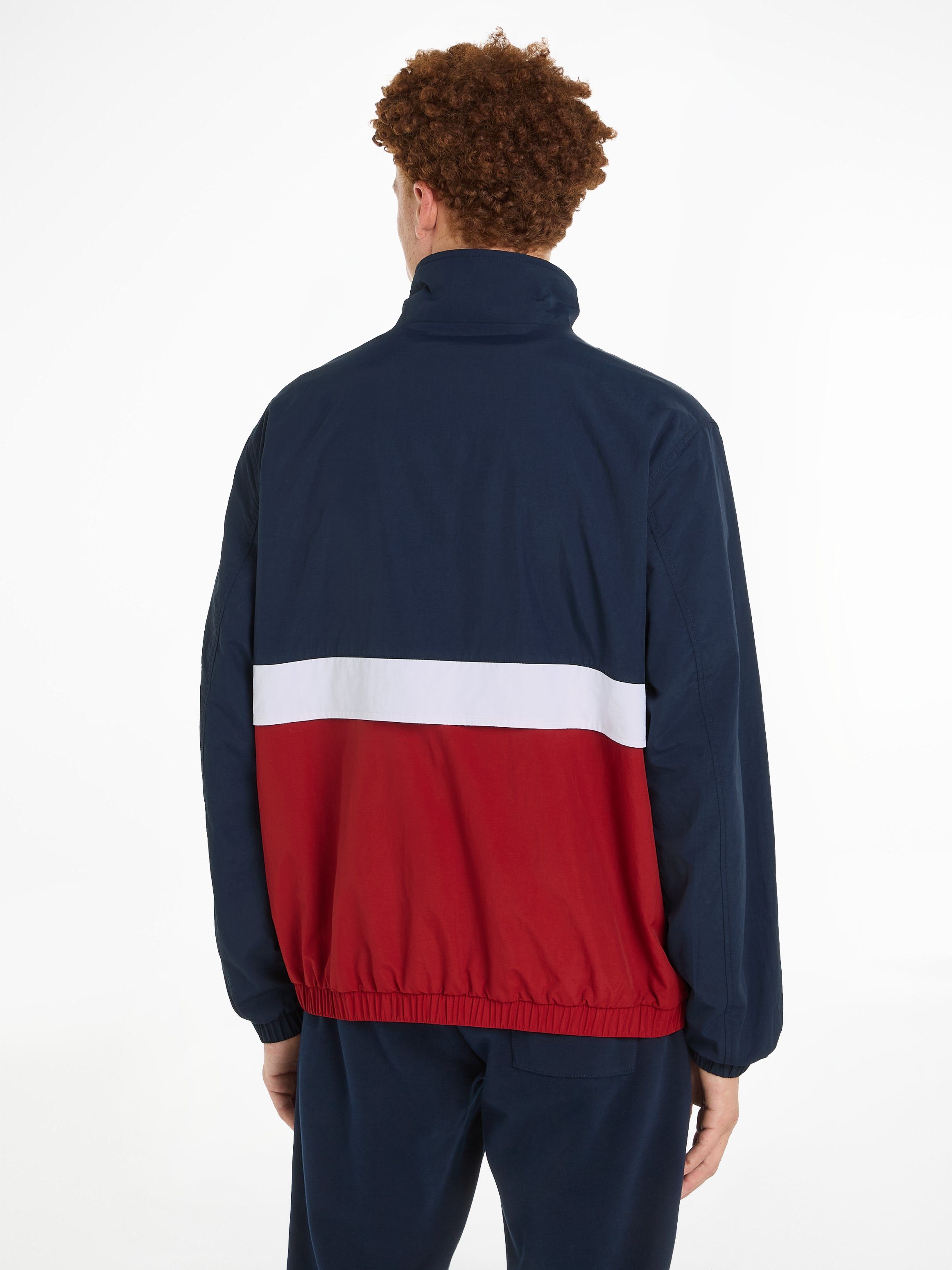 Anorak Tommy Jeans JACKET TJM ESSENTIAL Dark Navy mit Night COLORBLOCK hohem Stehkragen