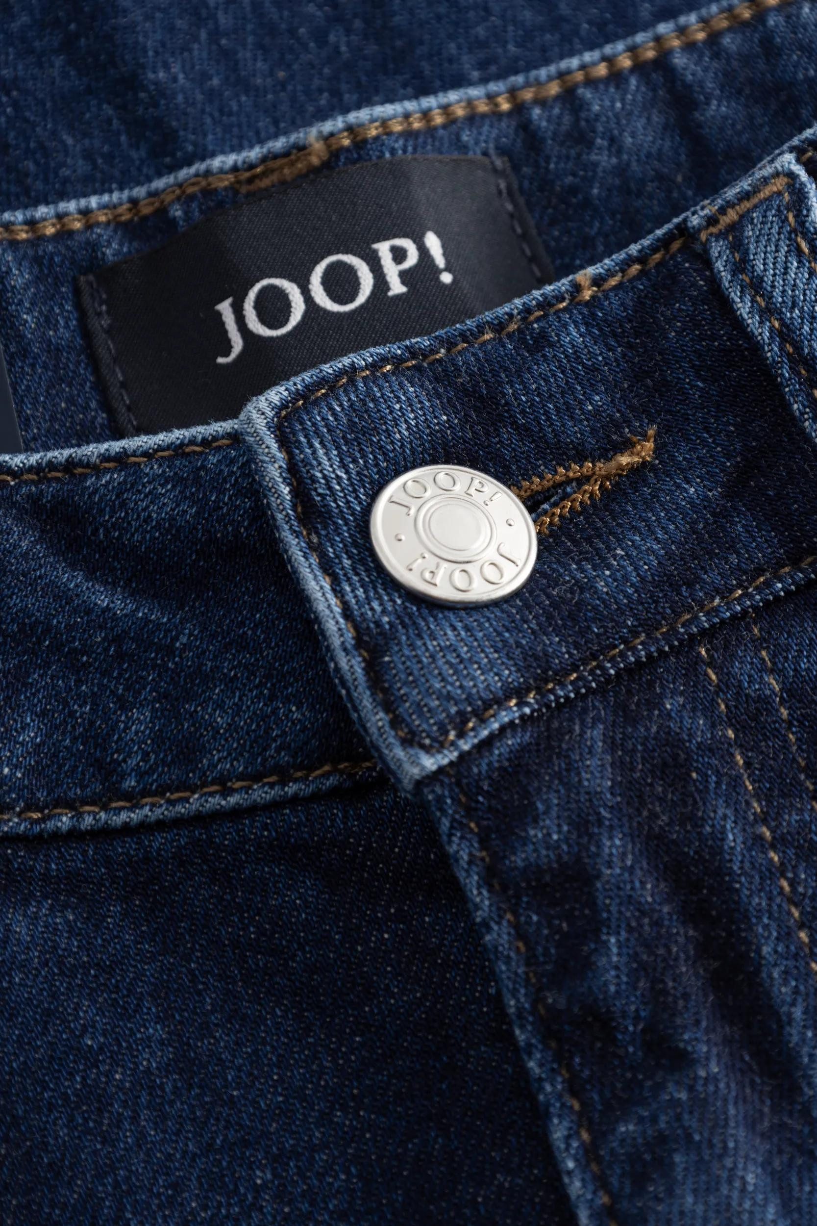 JOOP! Schlagjeans Elvira Regular fit mit ausgestelltem Bein – Bild 4 von 5